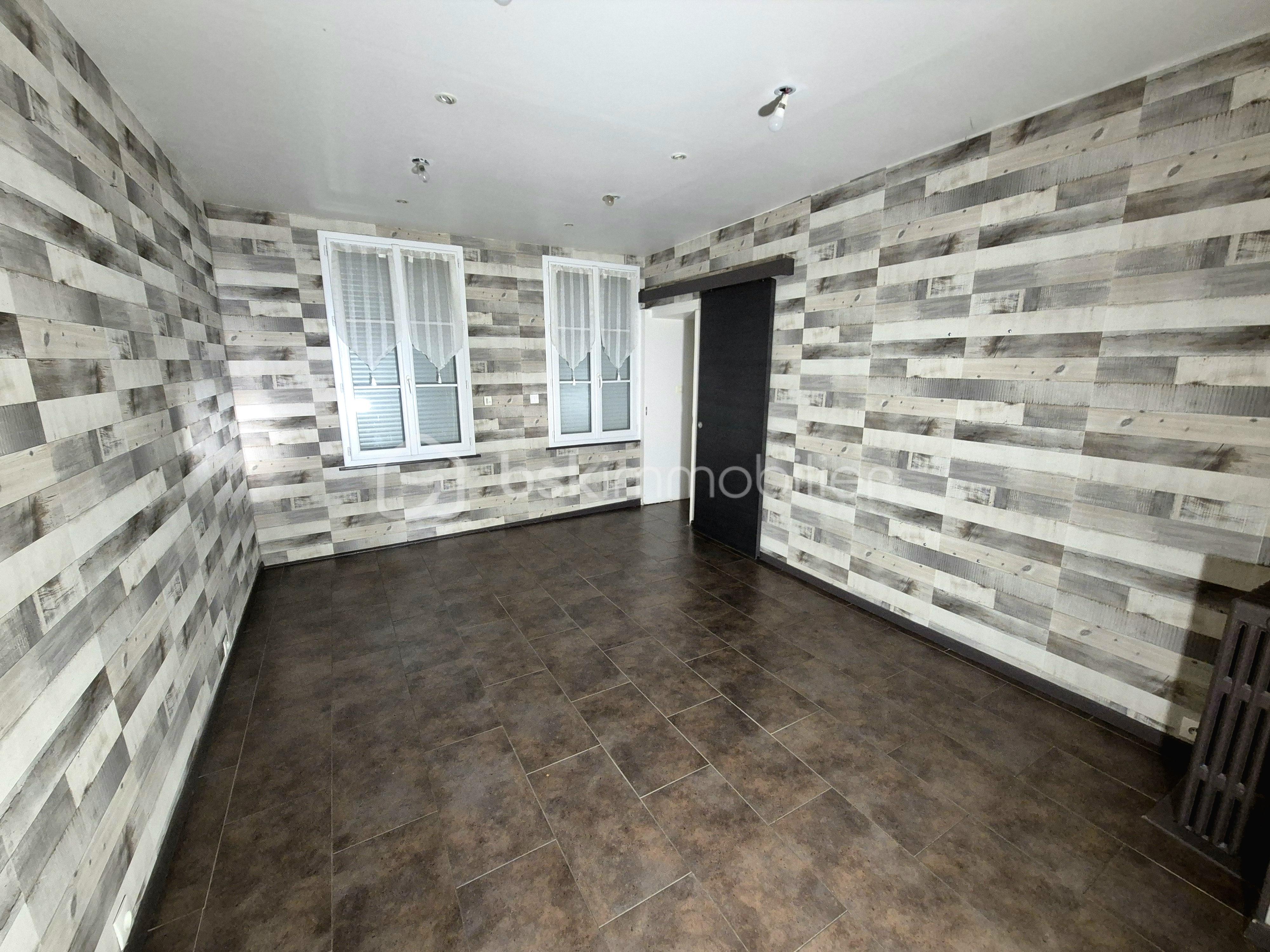 Immeuble de 385 m² - 20251217_154344.jpg