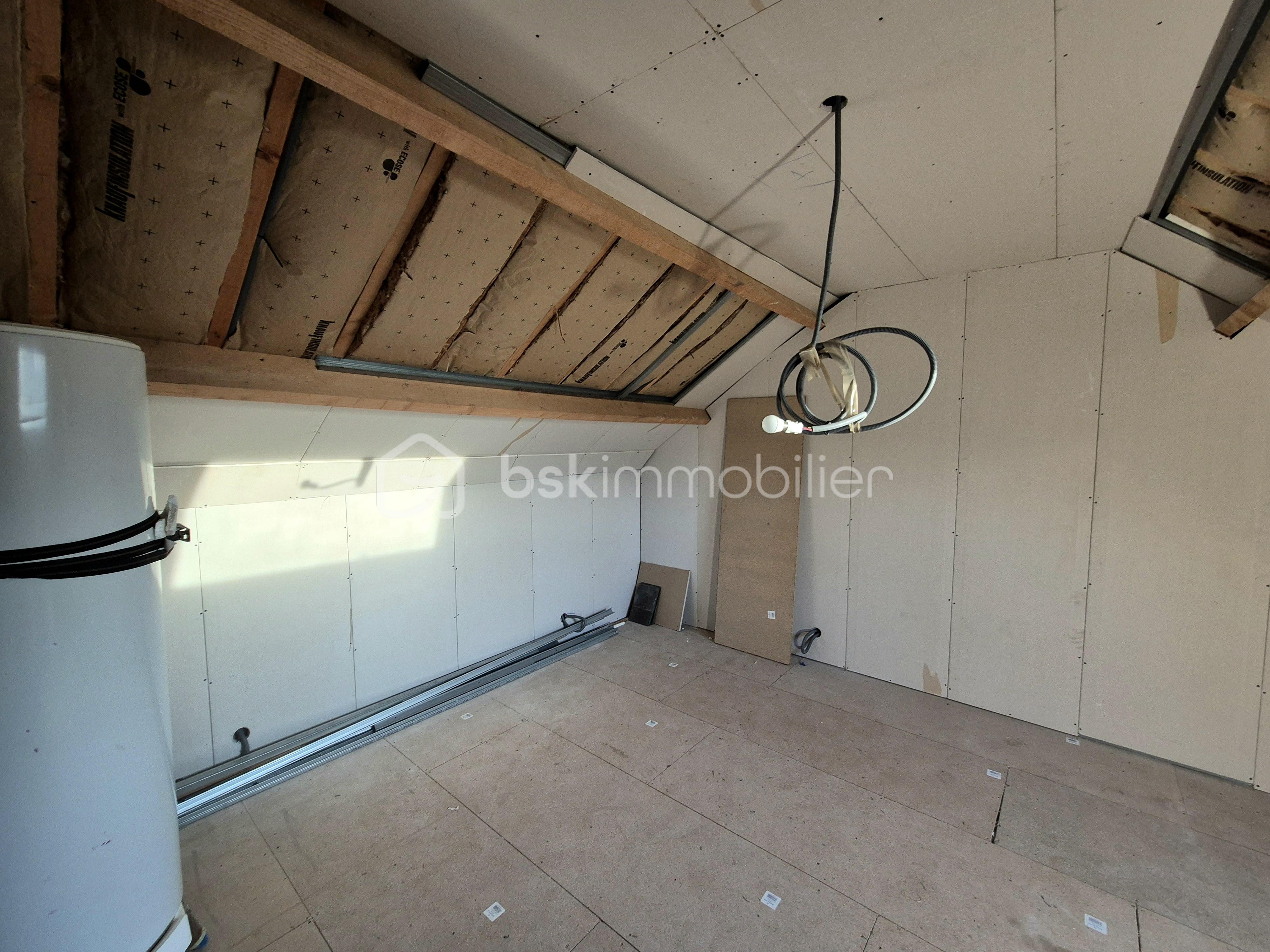 Immeuble de 385 m² - 20251217_154919.jpg