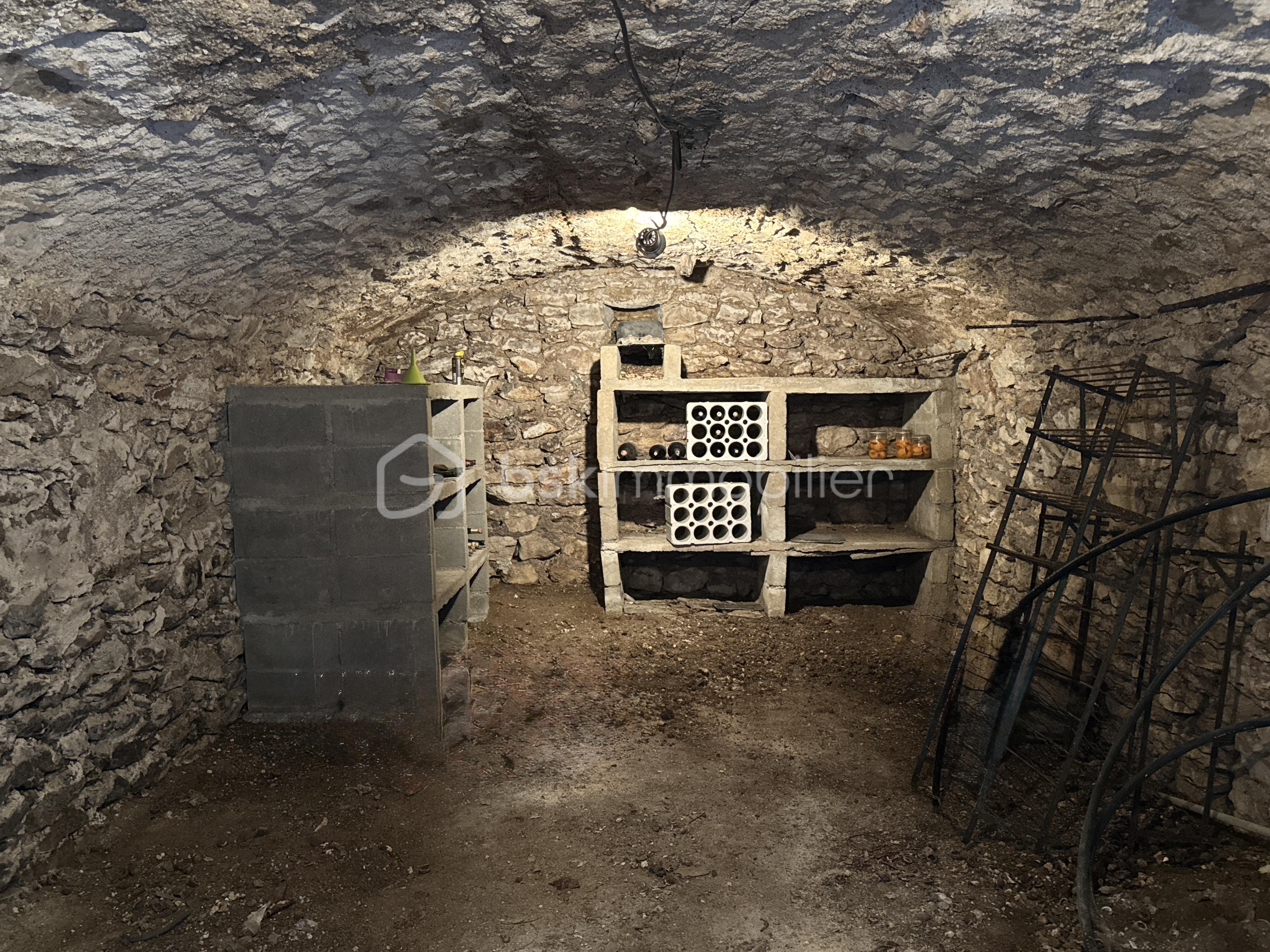 Maison longere de 193 m² - Cave.jpg