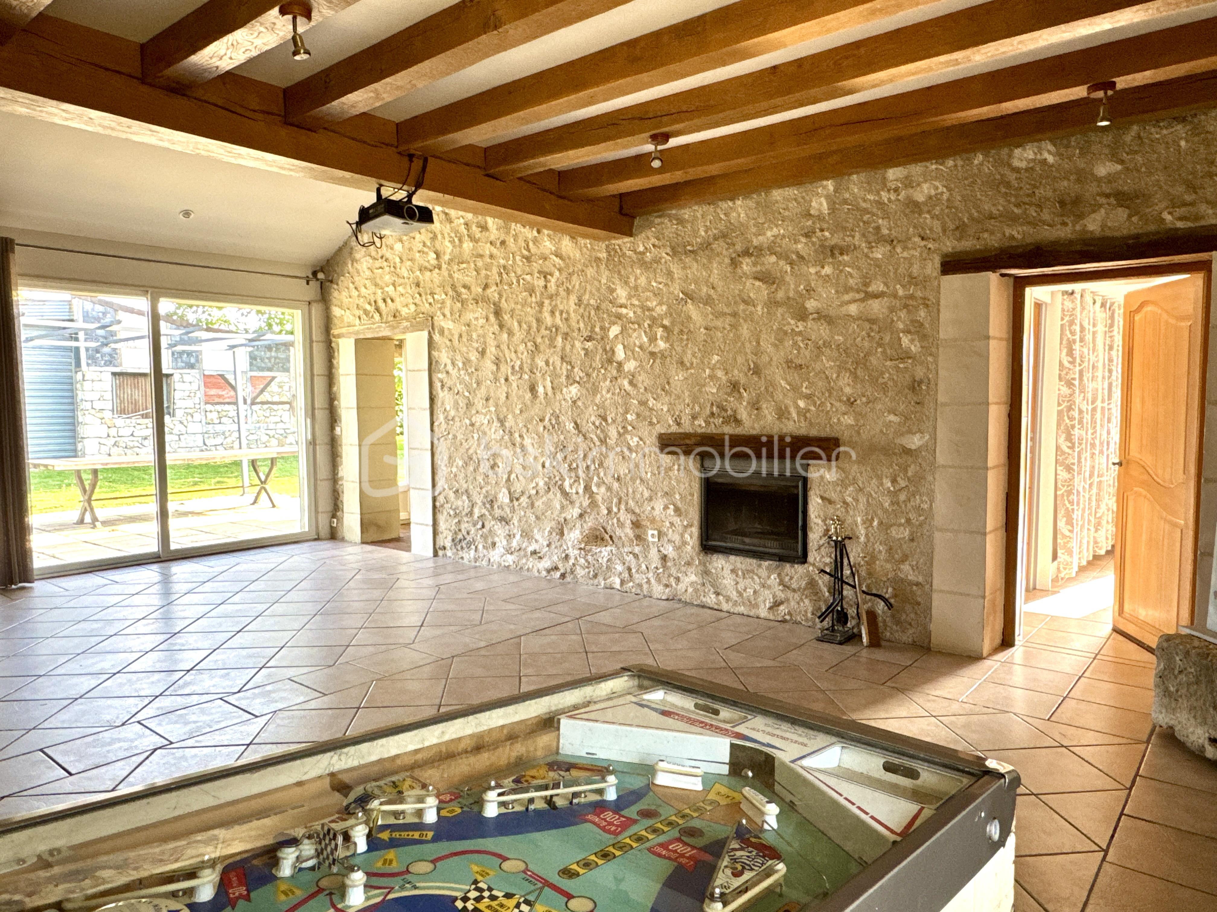 Maison longere de 193 m² - Salon.jpg