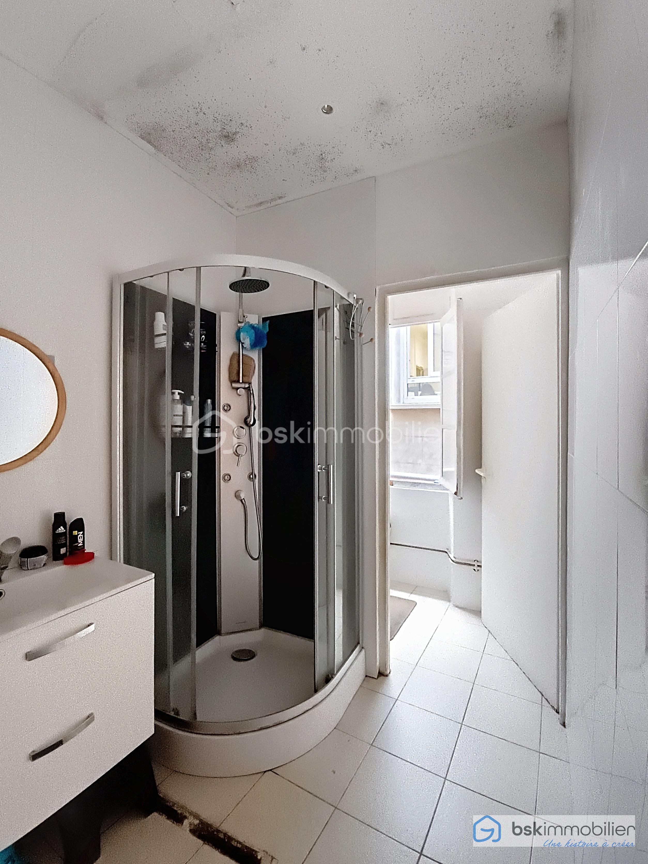 Immeuble de 211 m² - SDE T2 (1).jpg