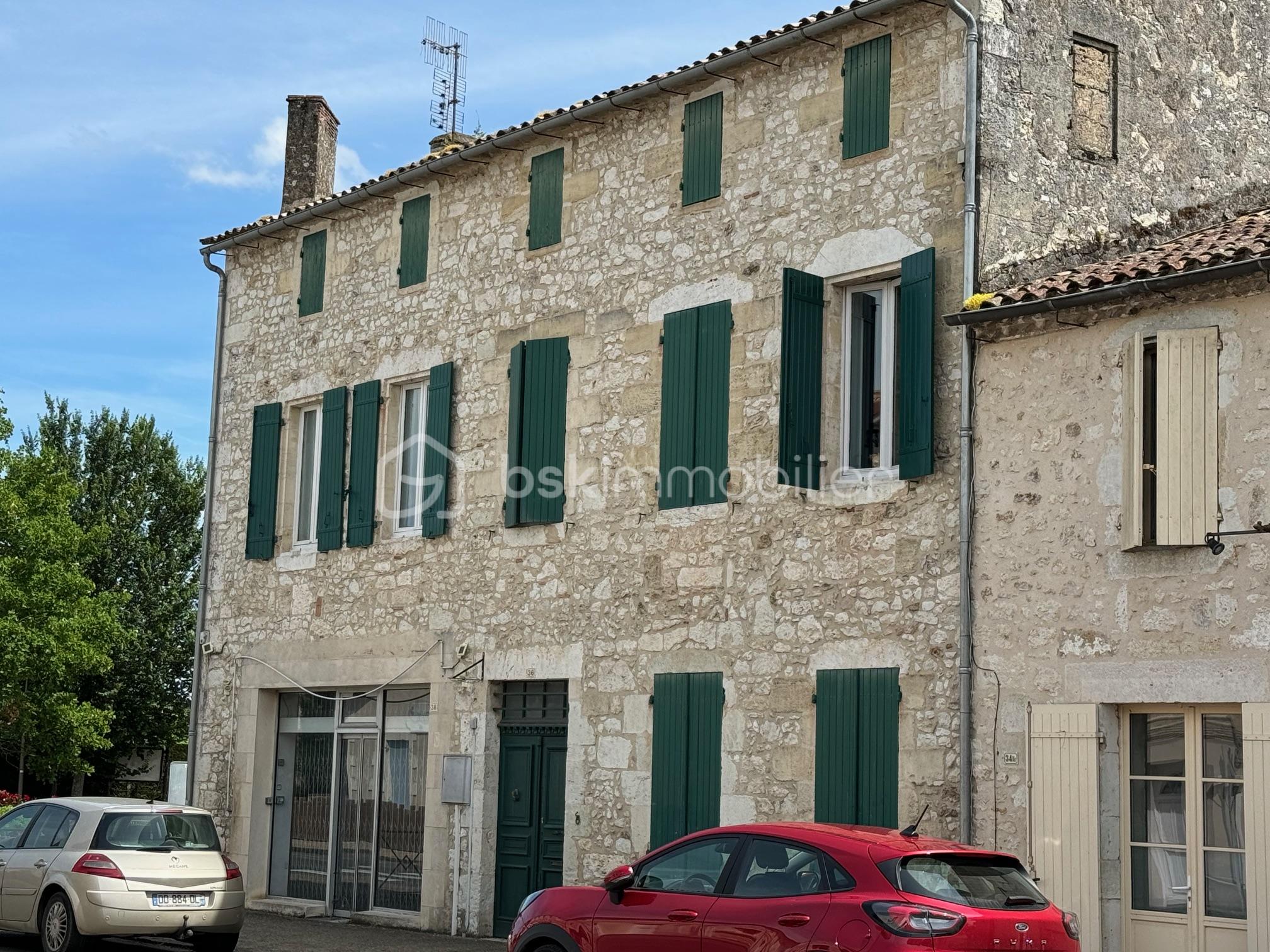 Immeuble mixte de 220 m²