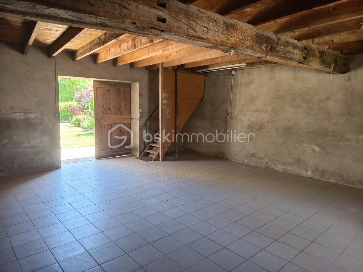 Garage.jpg