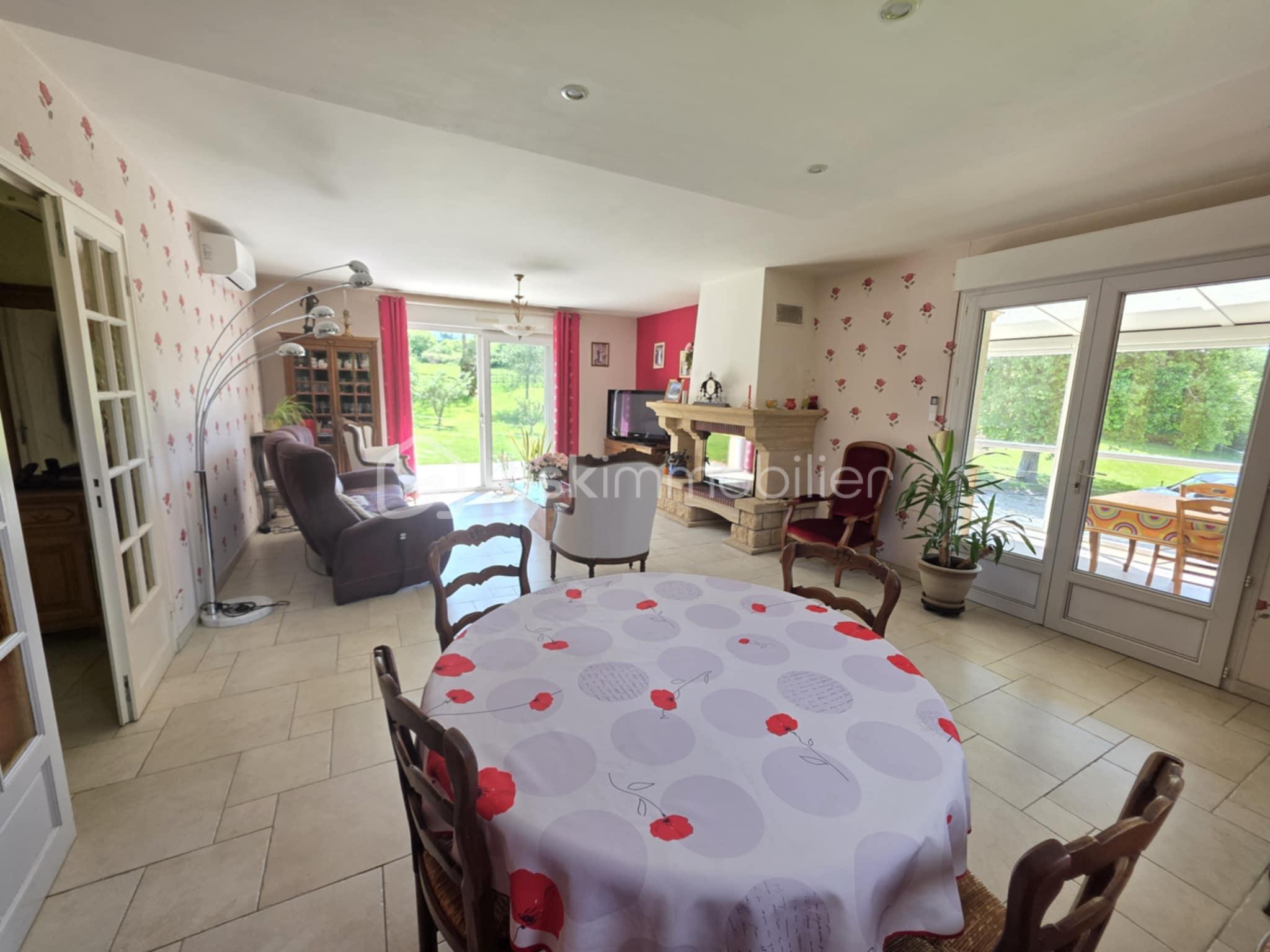 Maison de 152 m² - 153a1d1d-8fc1-4608-b49d-65de734b4e33.jpg