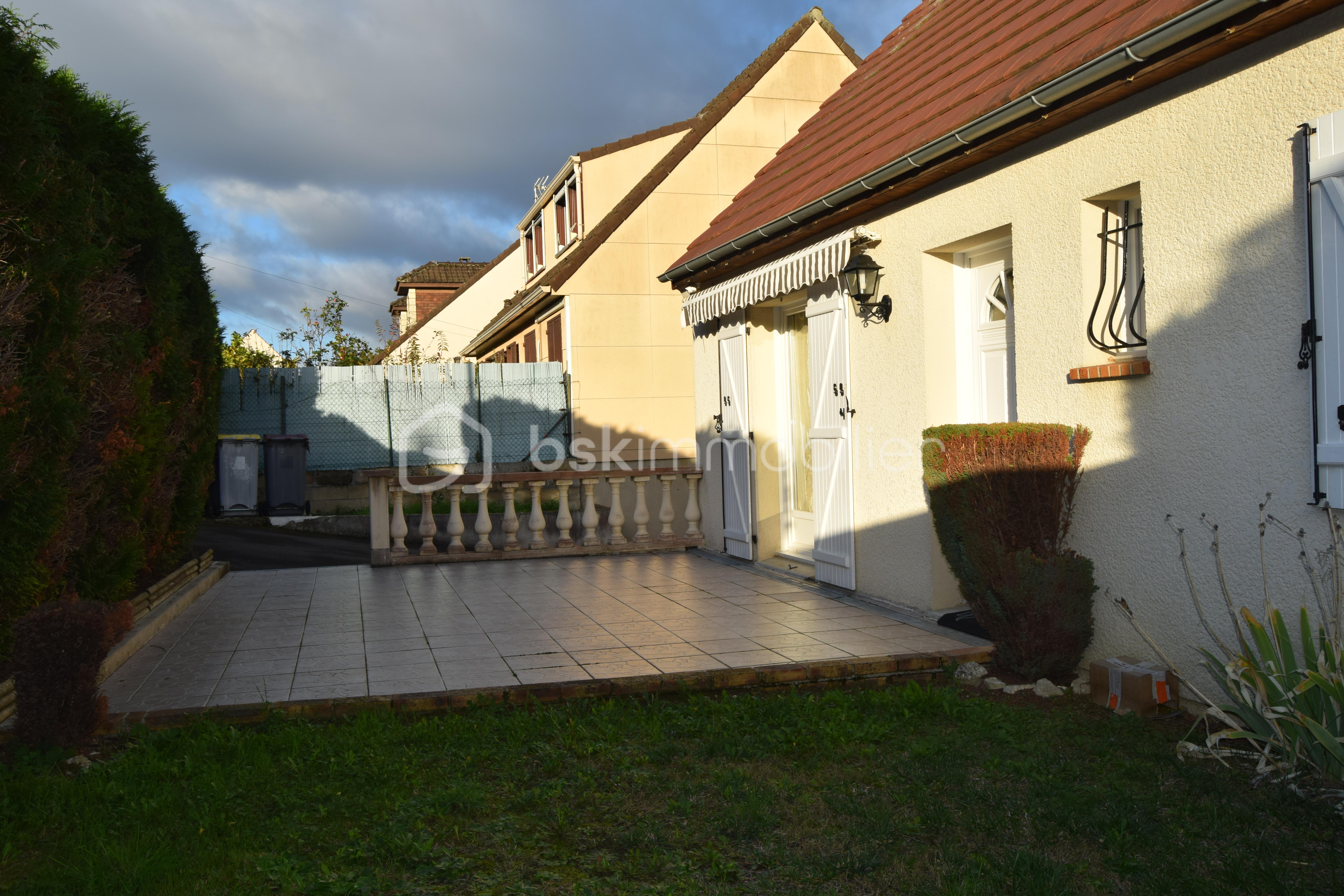 Maison traditionnelle de 412 m² - DSC_0081.JPG