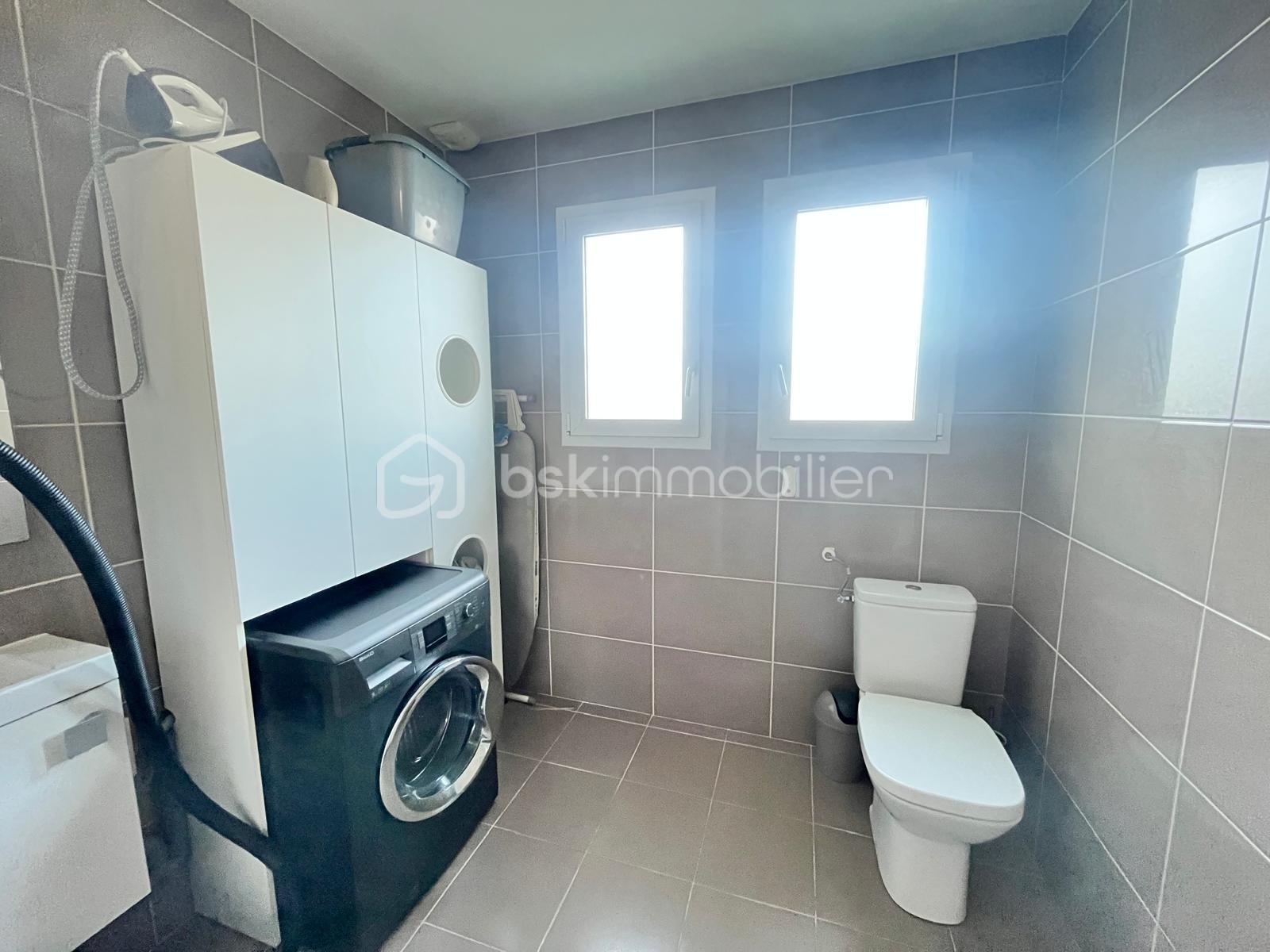 Maison de ville de 95 m² - WhatsApp Image 2026-01-28 at 16.46.23 (1).jpeg