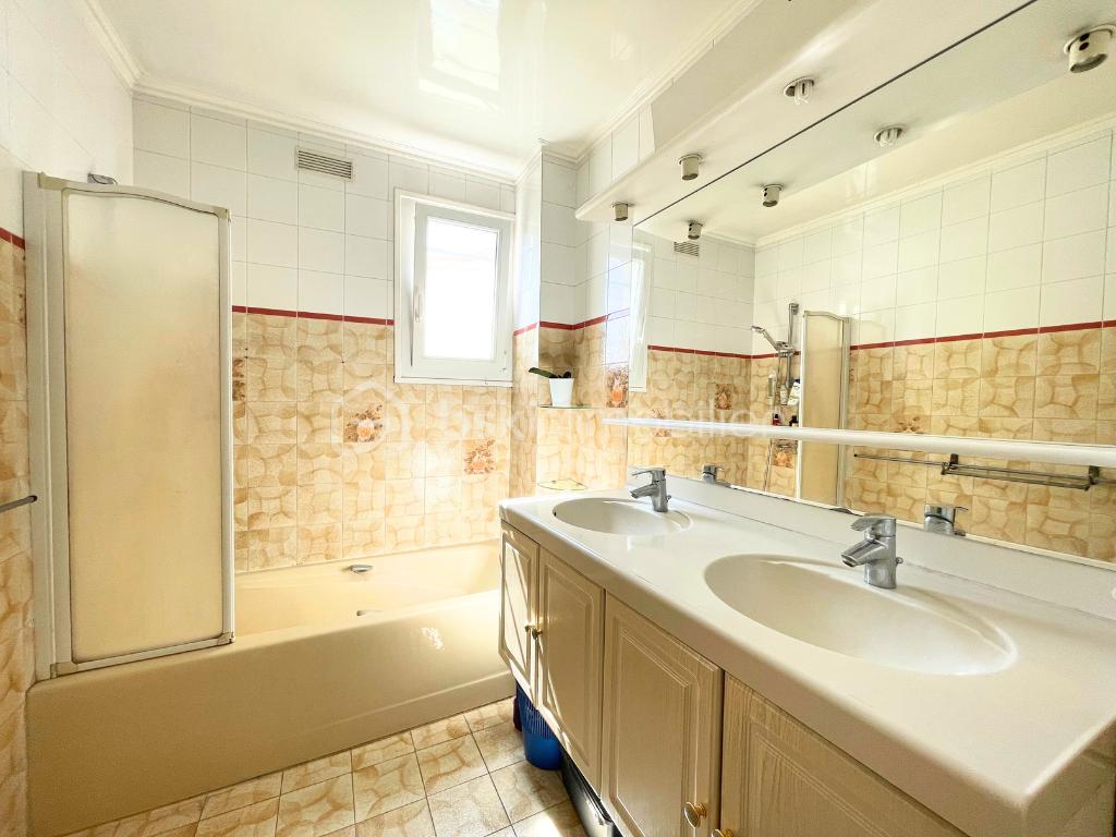 Pavillon de 140 m² - 18.png