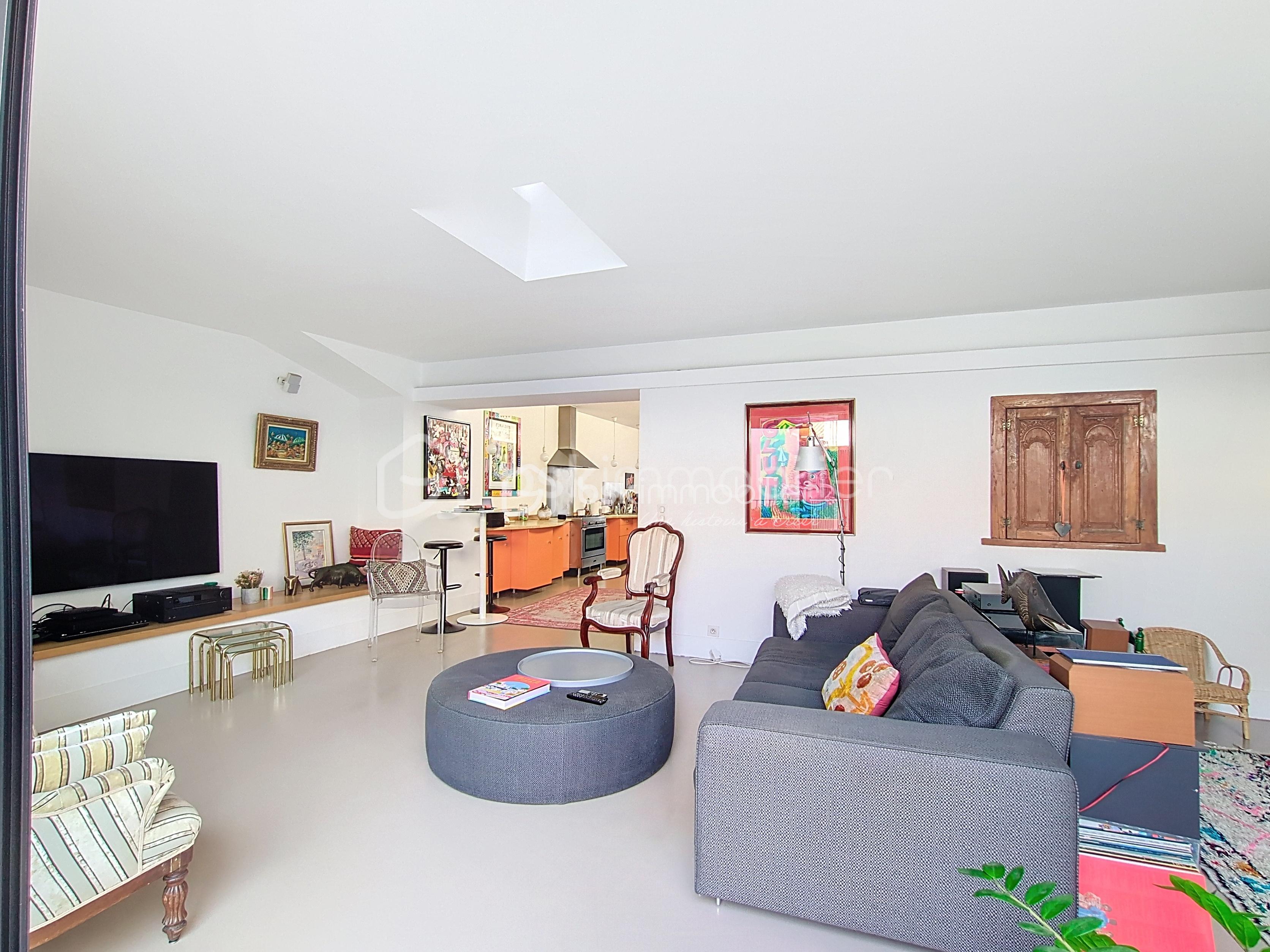 Maison de 223 m² - espace salon.jpg