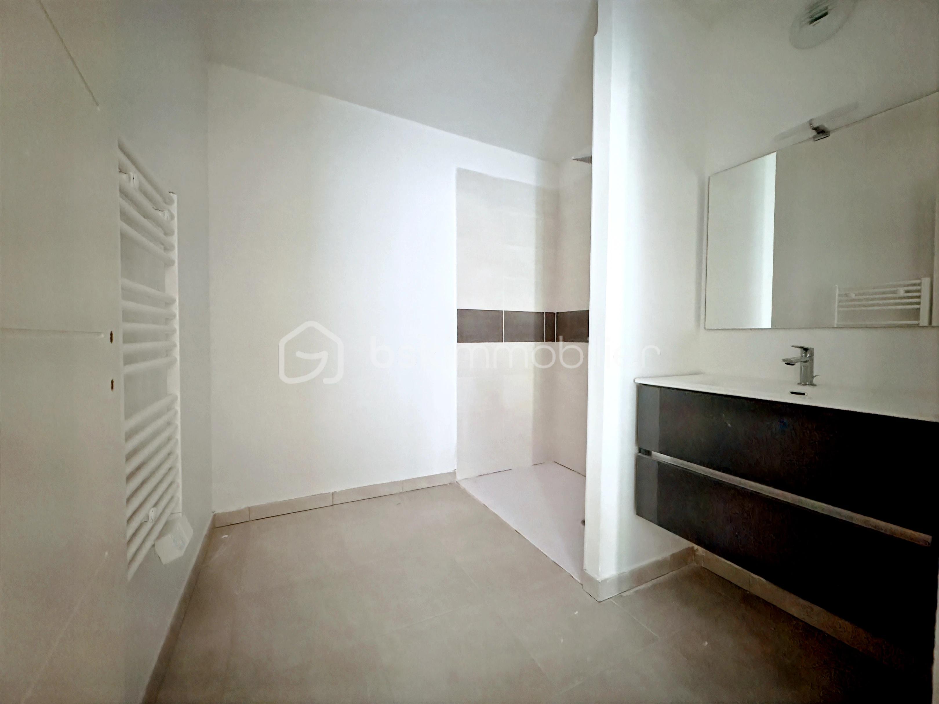 Appartement de 57 m² - 42e09007-8105-4212-9ce5-94955b4e33bb.jpg
