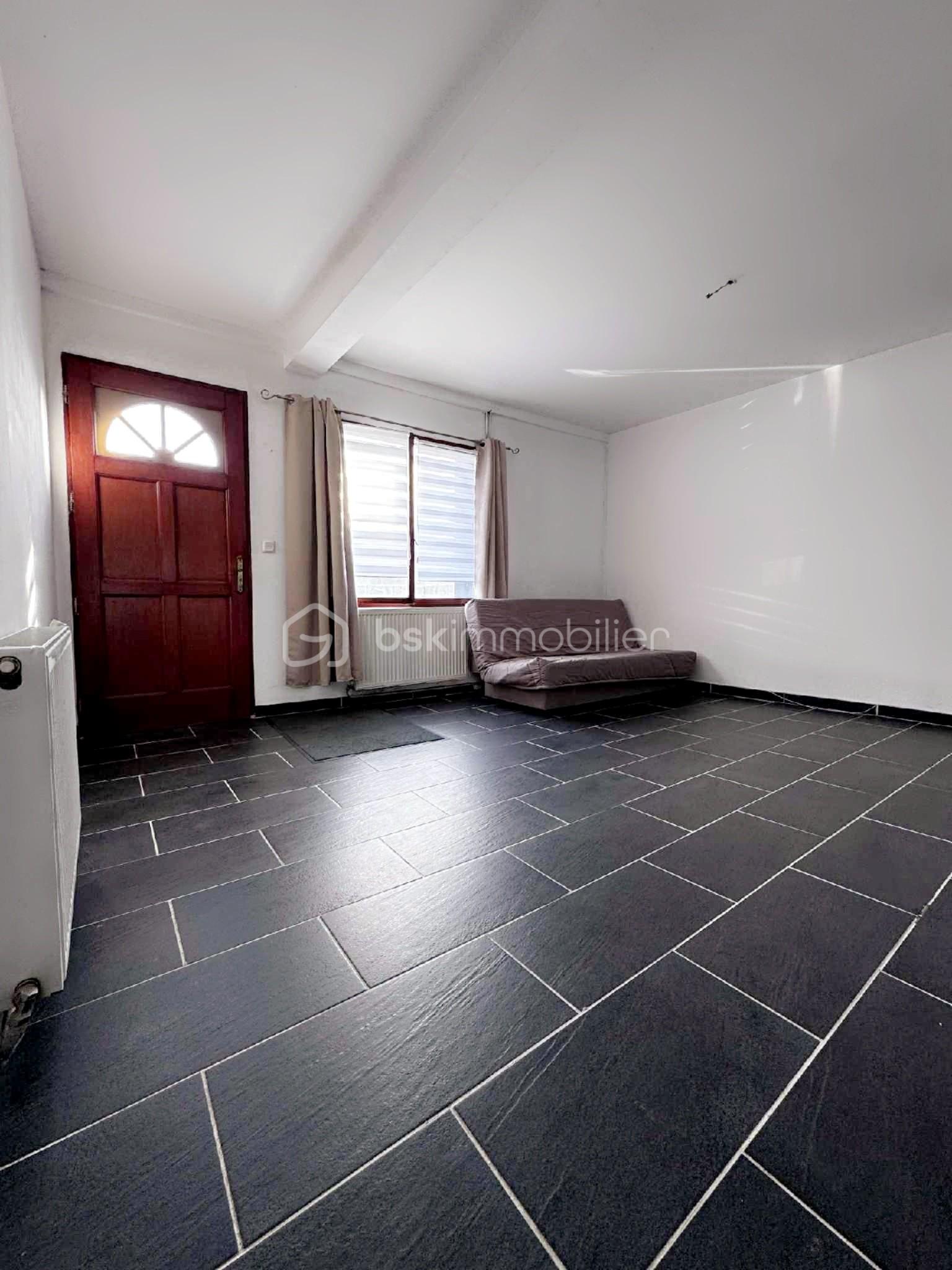 Maison de ville de 107 m² - SALON.jpg