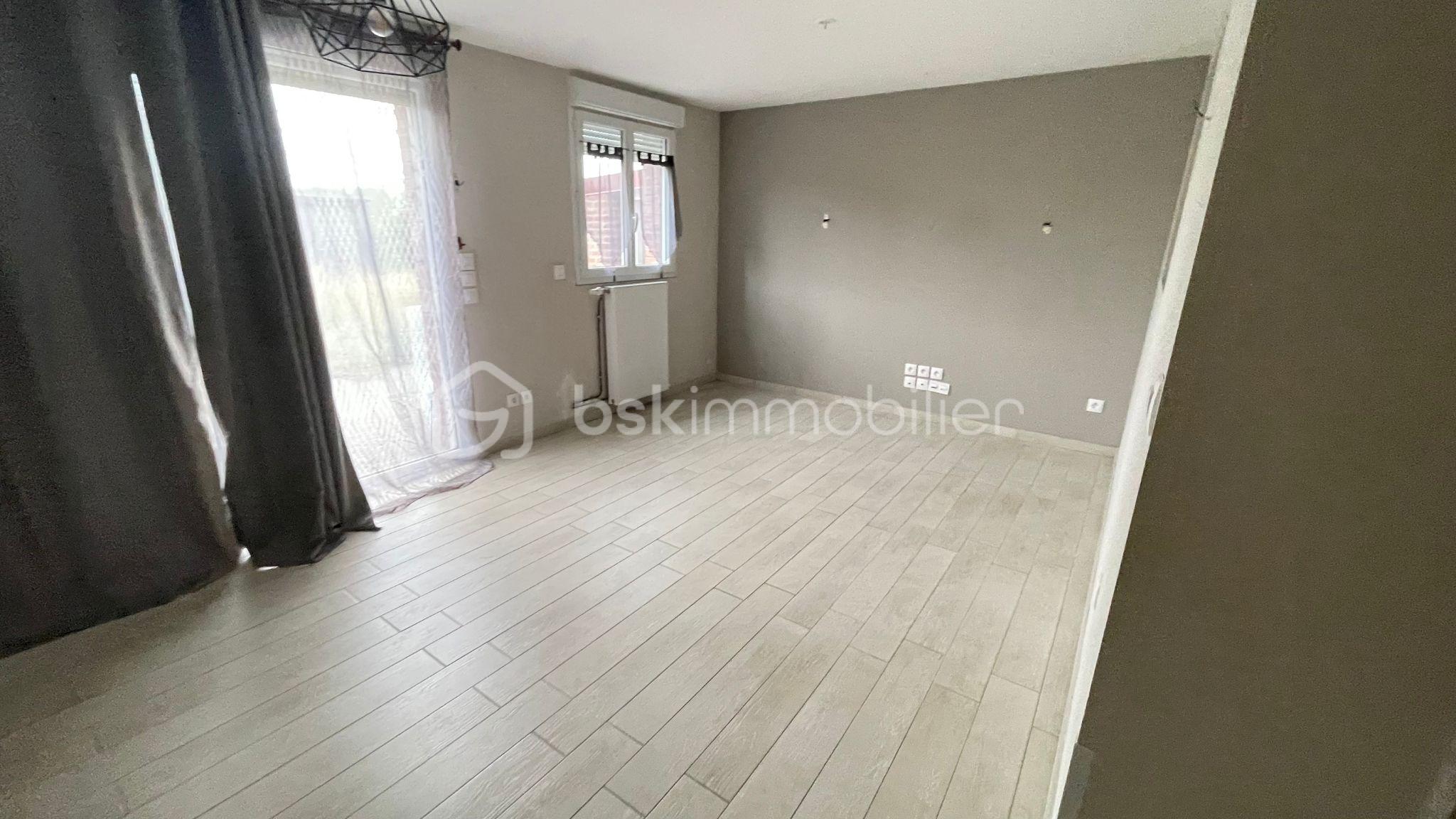 Maison de ville de 109 m² - CATHY DEVOLDER SALON MAISON FRELINGHIEN CENTRE.jpg