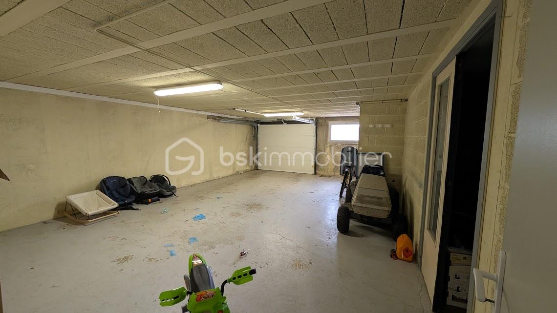 Maison de 183 m² - lemoigne garage.jpg