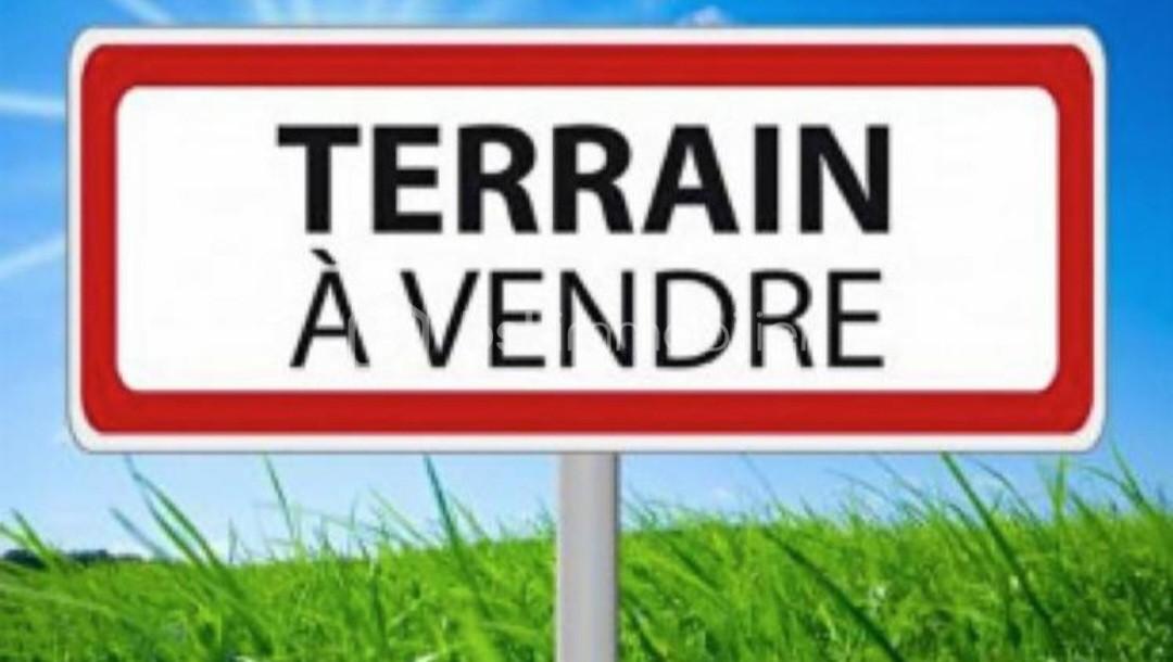 Terrain de 800 m²