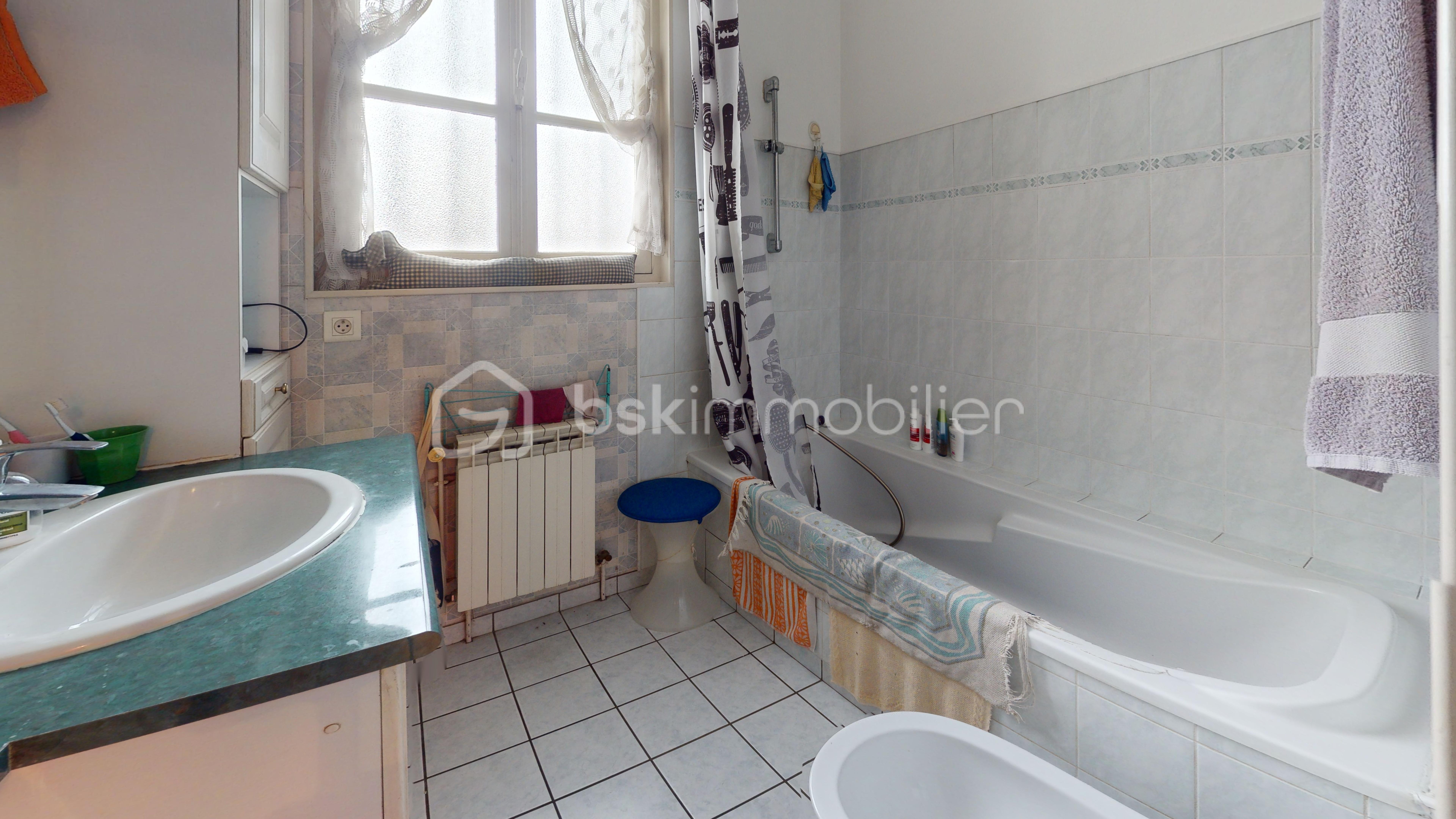 Maison de 145 m² - Bathroom (5).jpg