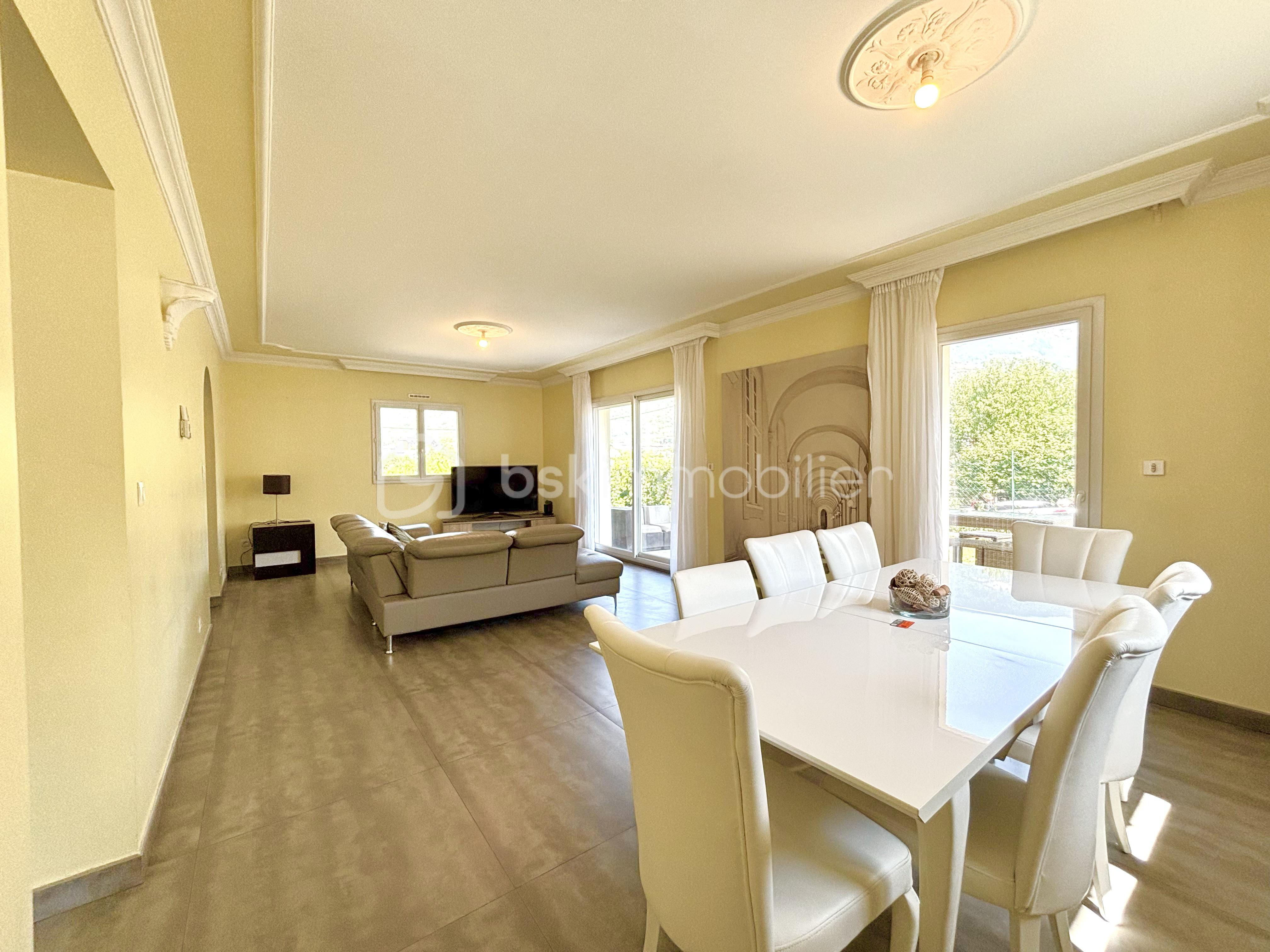 Maison de 130 m² - tempImagecvgGAT.png