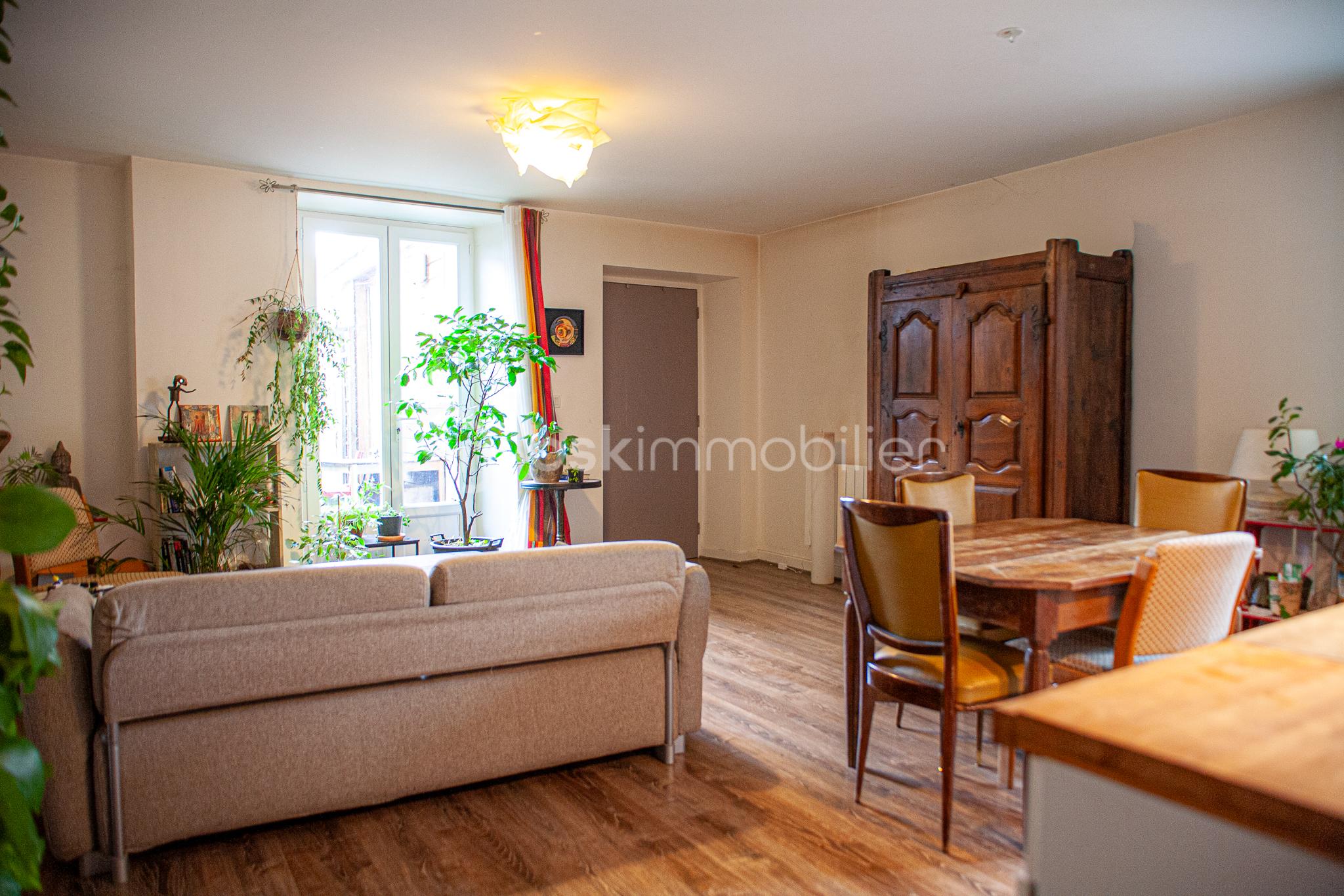 Appartement de 134,90 m² - Aubenas Gambetta-33.jpg