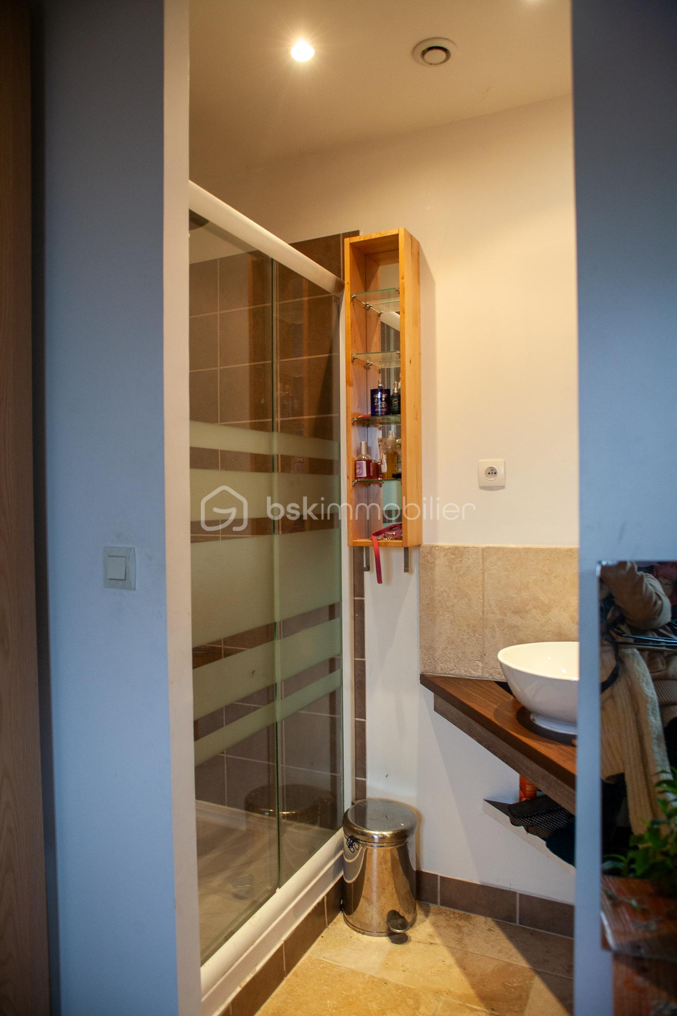 Appartement de 134,90 m² - Aubenas Gambetta-34.jpg