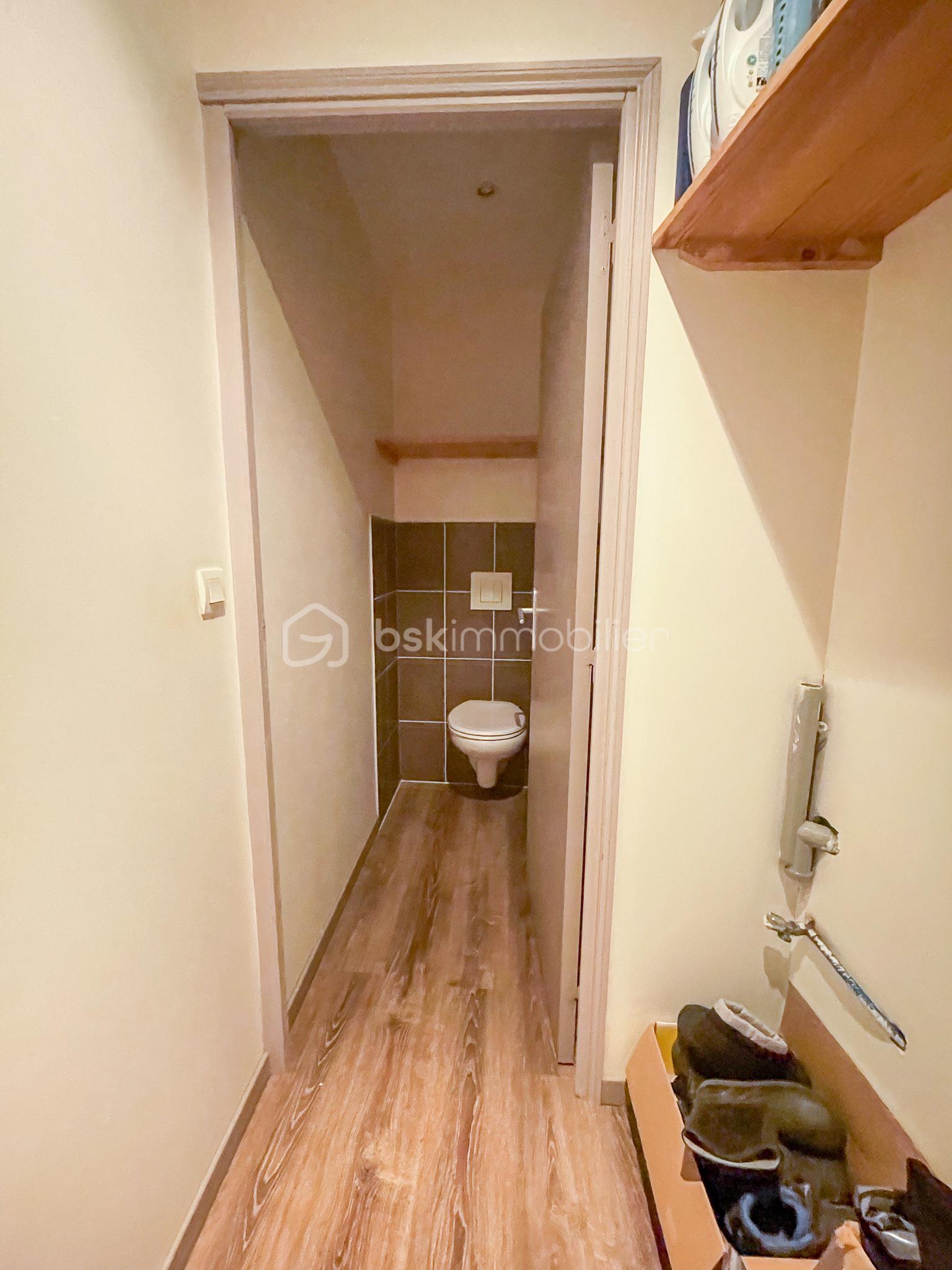 Appartement de 134,90 m² - Aubenas Gambetta-01.jpg