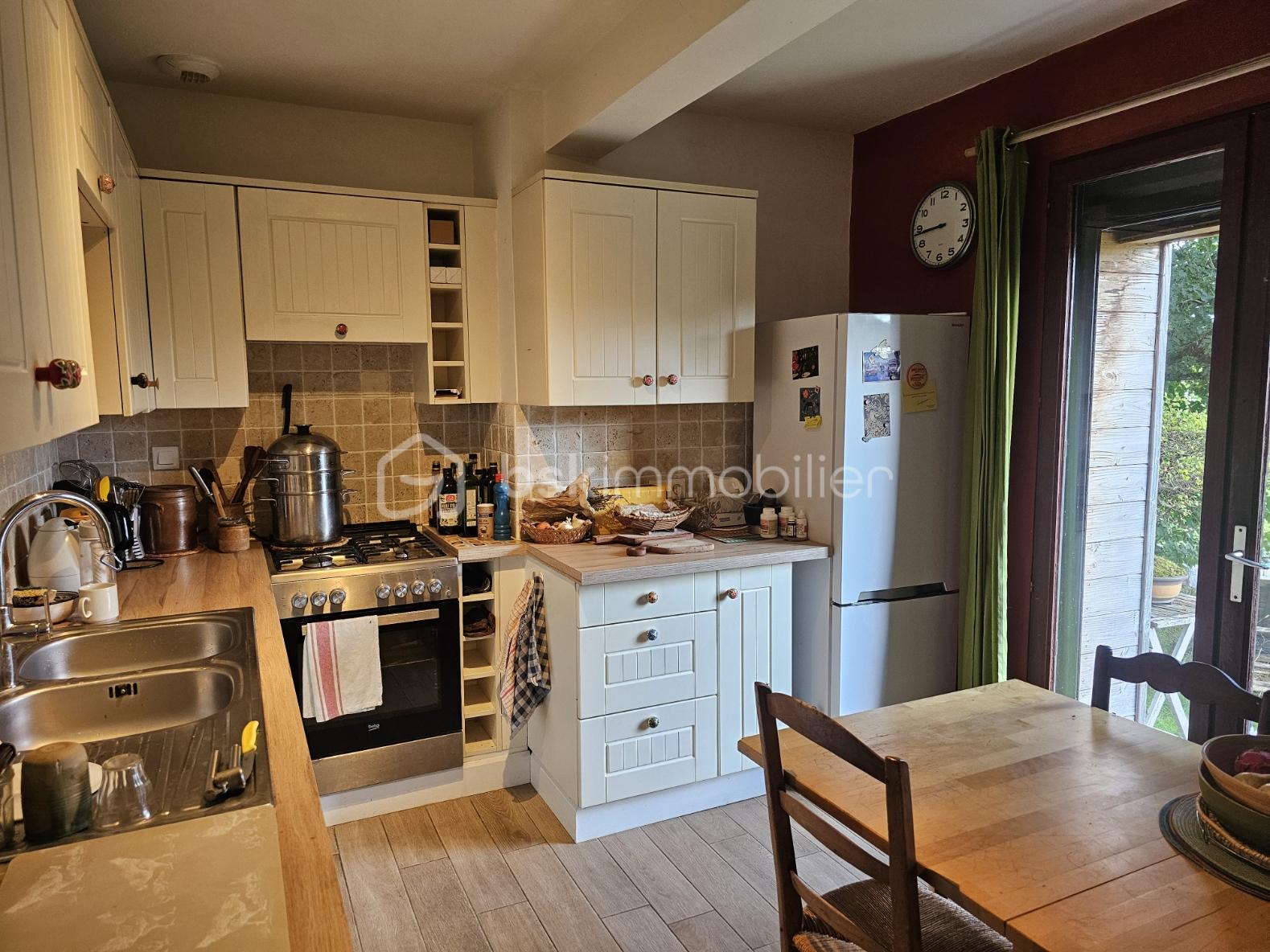 Maison traditionnelle de 95 m² - Cuisine.jpg