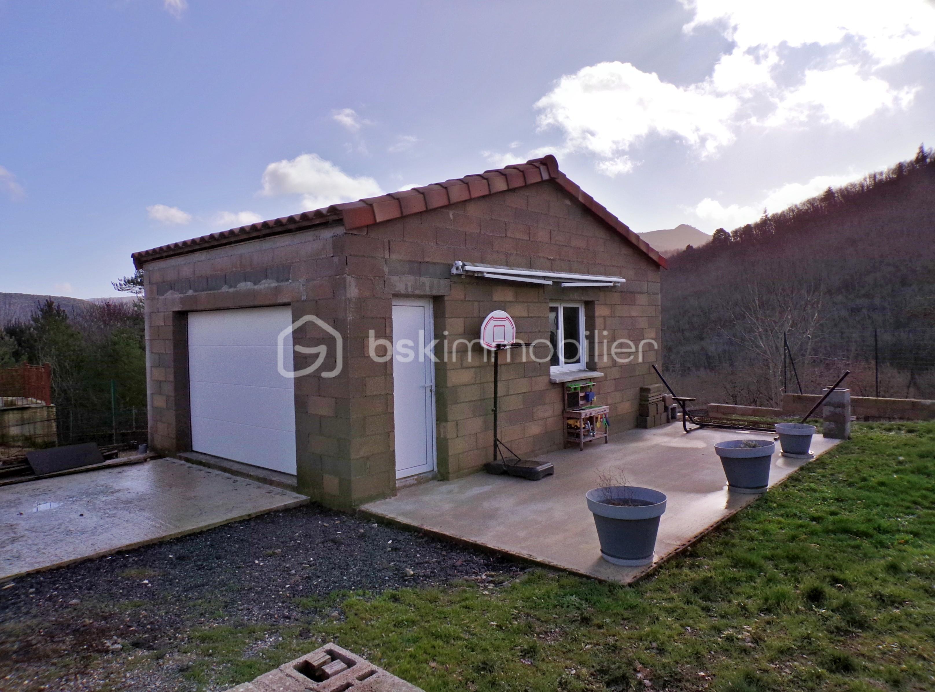 Garage exterieur.JPG