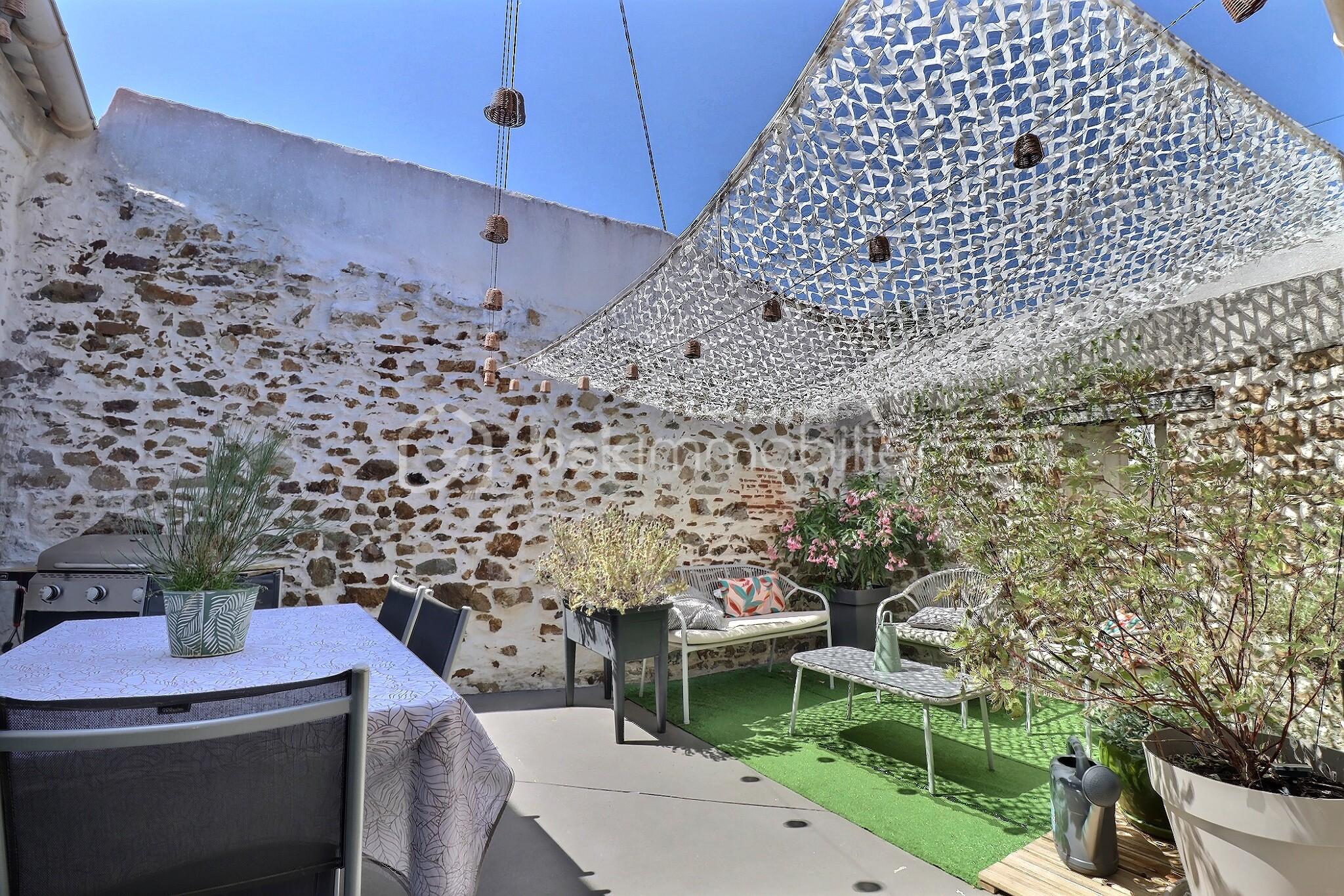 Maison en pierre de 131,97 m² - exposio_132670912.jpg