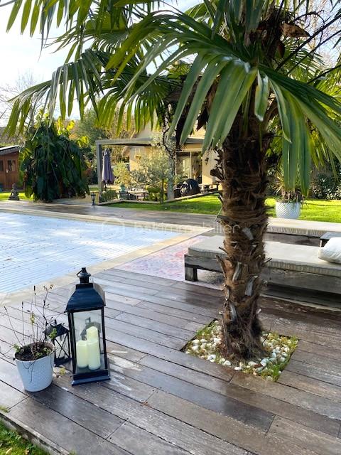 Maison de 140 m² - exterieur piscine.jpg