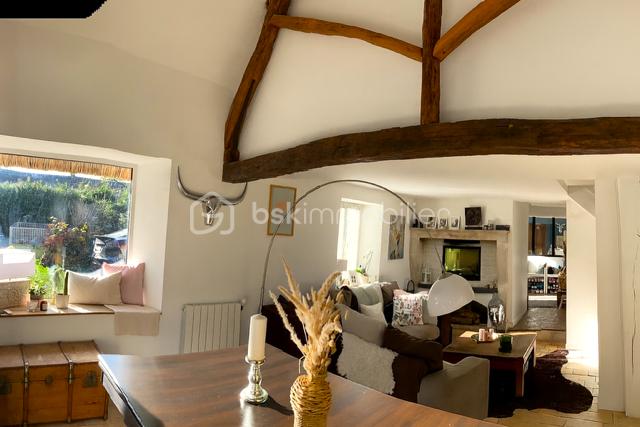 Maison de 140 m² - cathedrale a prendre.PNG