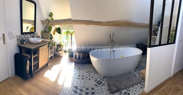 Maison de 140 m² - salle de bain.jpg