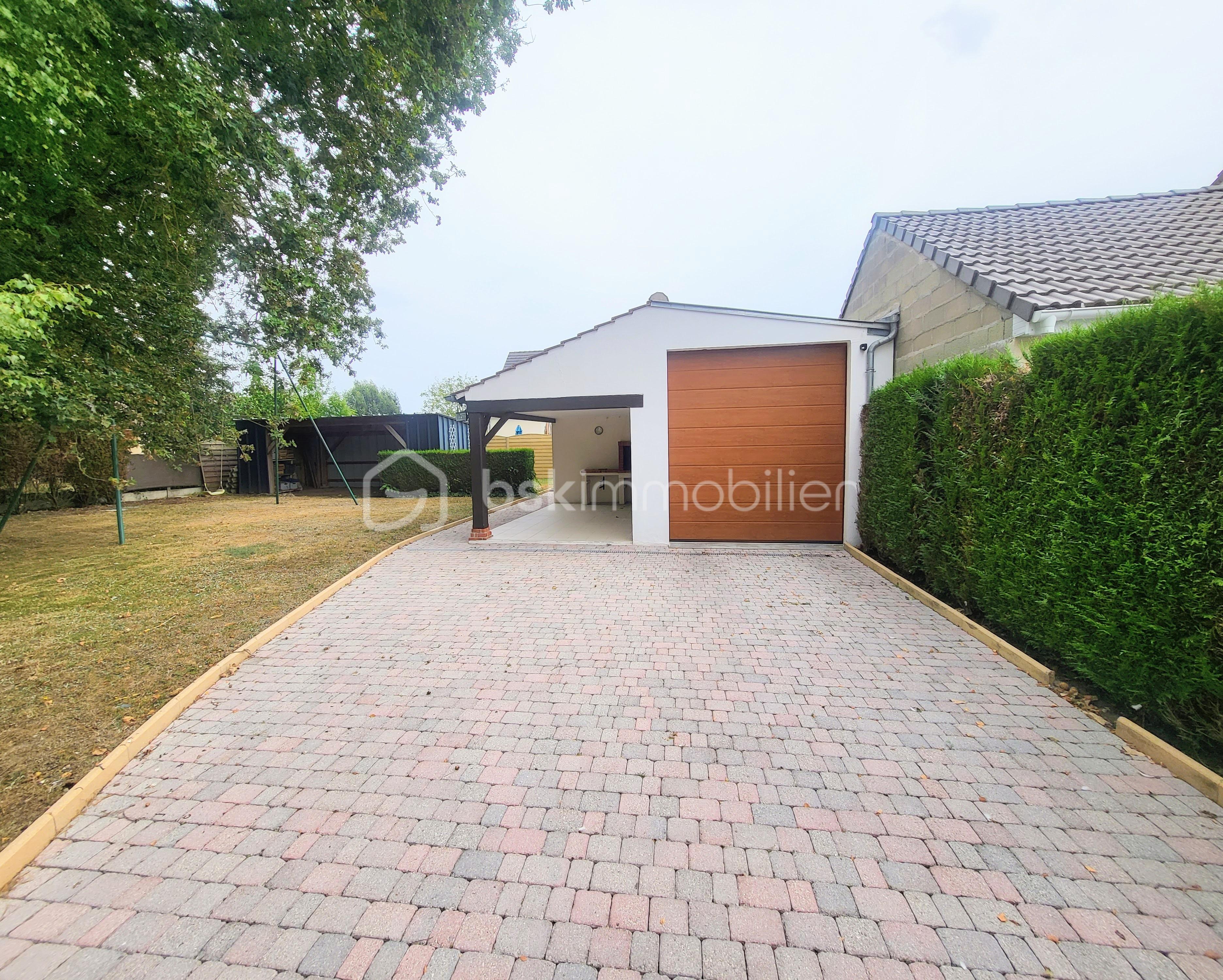 Maison de 136 m² - Garage.jpg
