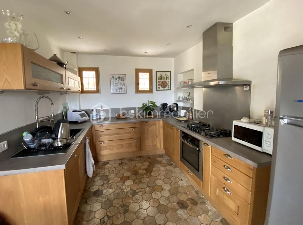 Demeure de 272 m² - IKKK9lqNR62wT3T2jwpX6g_thumb_2454.jpg