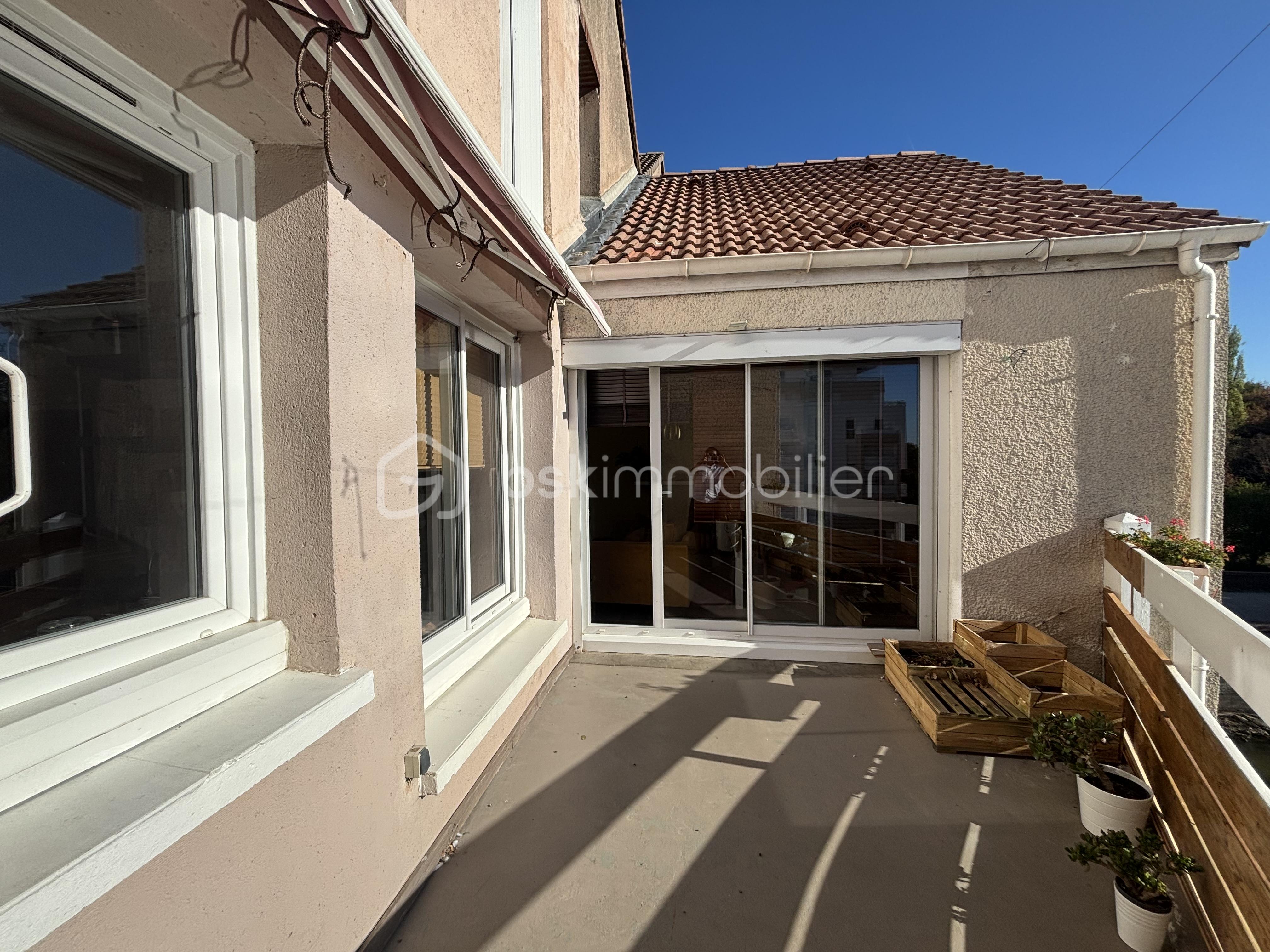 Extérieur Terrasse.jpeg