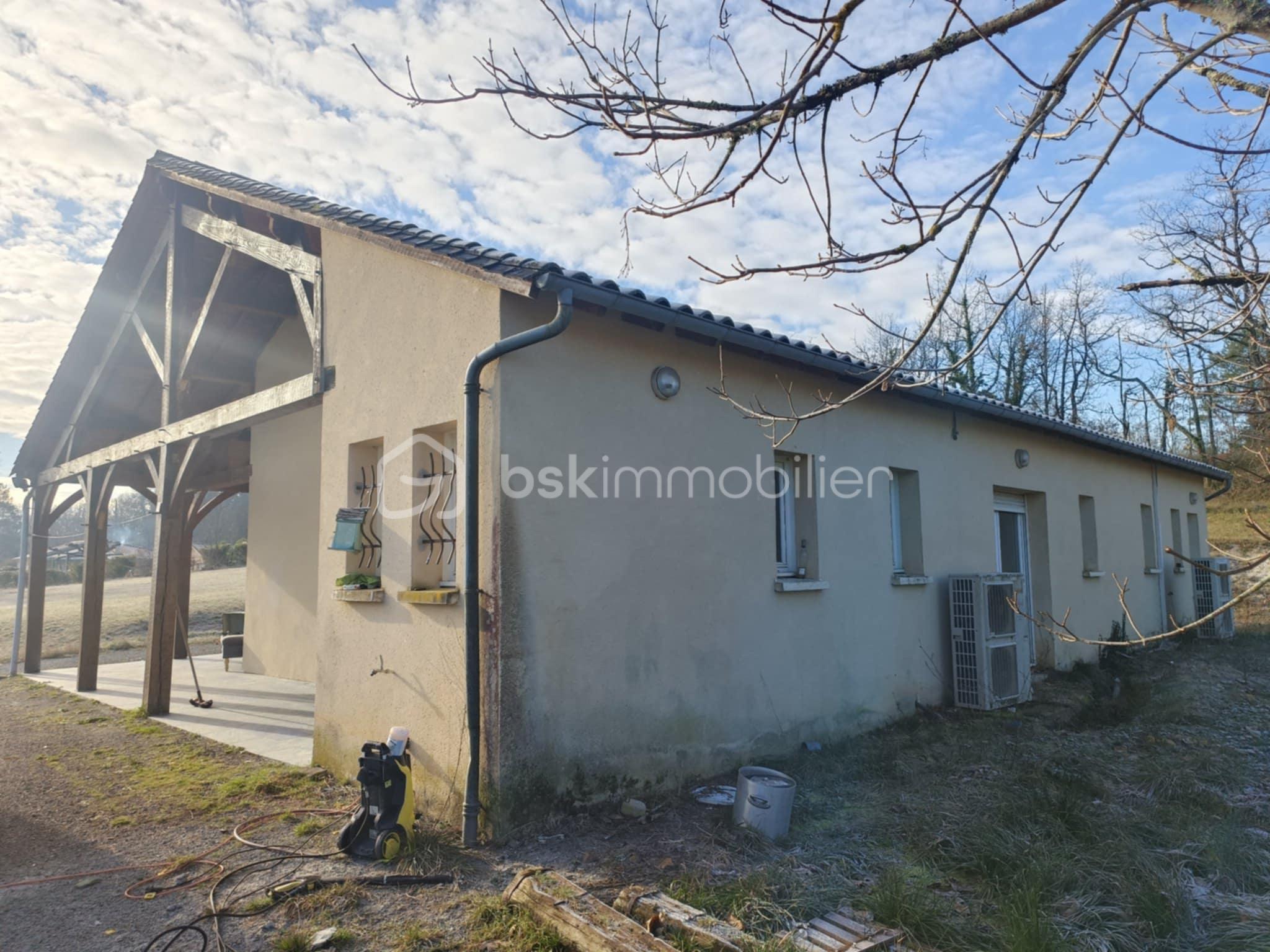 Maison contemporaine de 144 m² - 65d94b56-df04-42cd-a67c-bacc91314acd.jpg