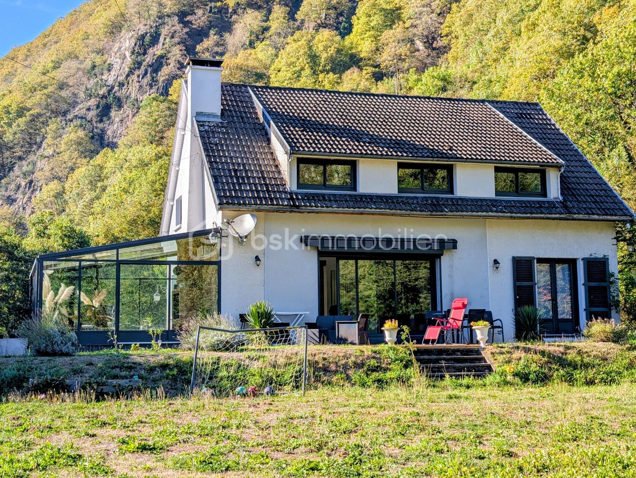 Maison traditionnelle de 185 m² - PXL_20251001_151725729~3.jpg