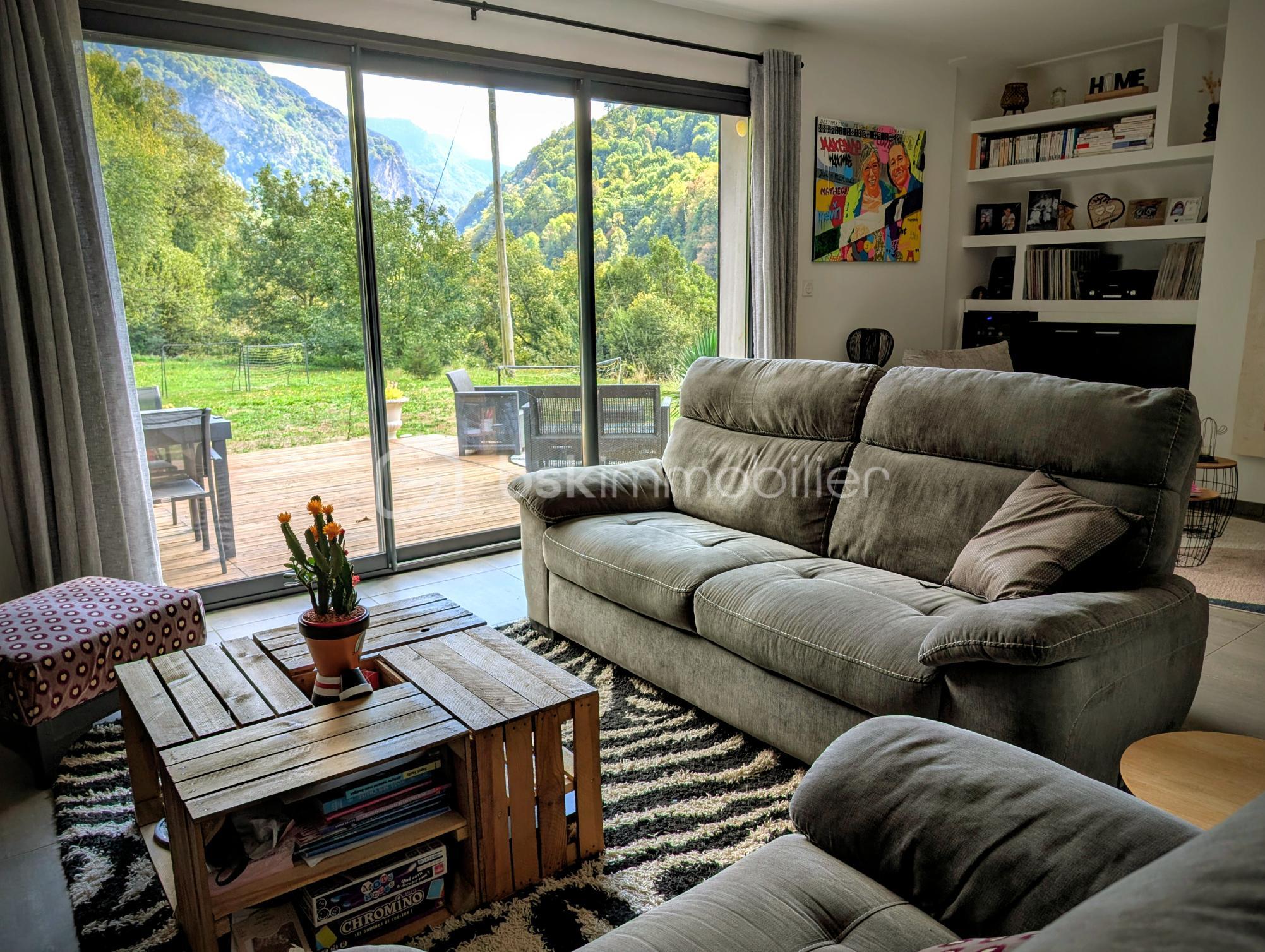 Maison traditionnelle de 185 m² - PXL_20250930_121122540~2.jpg