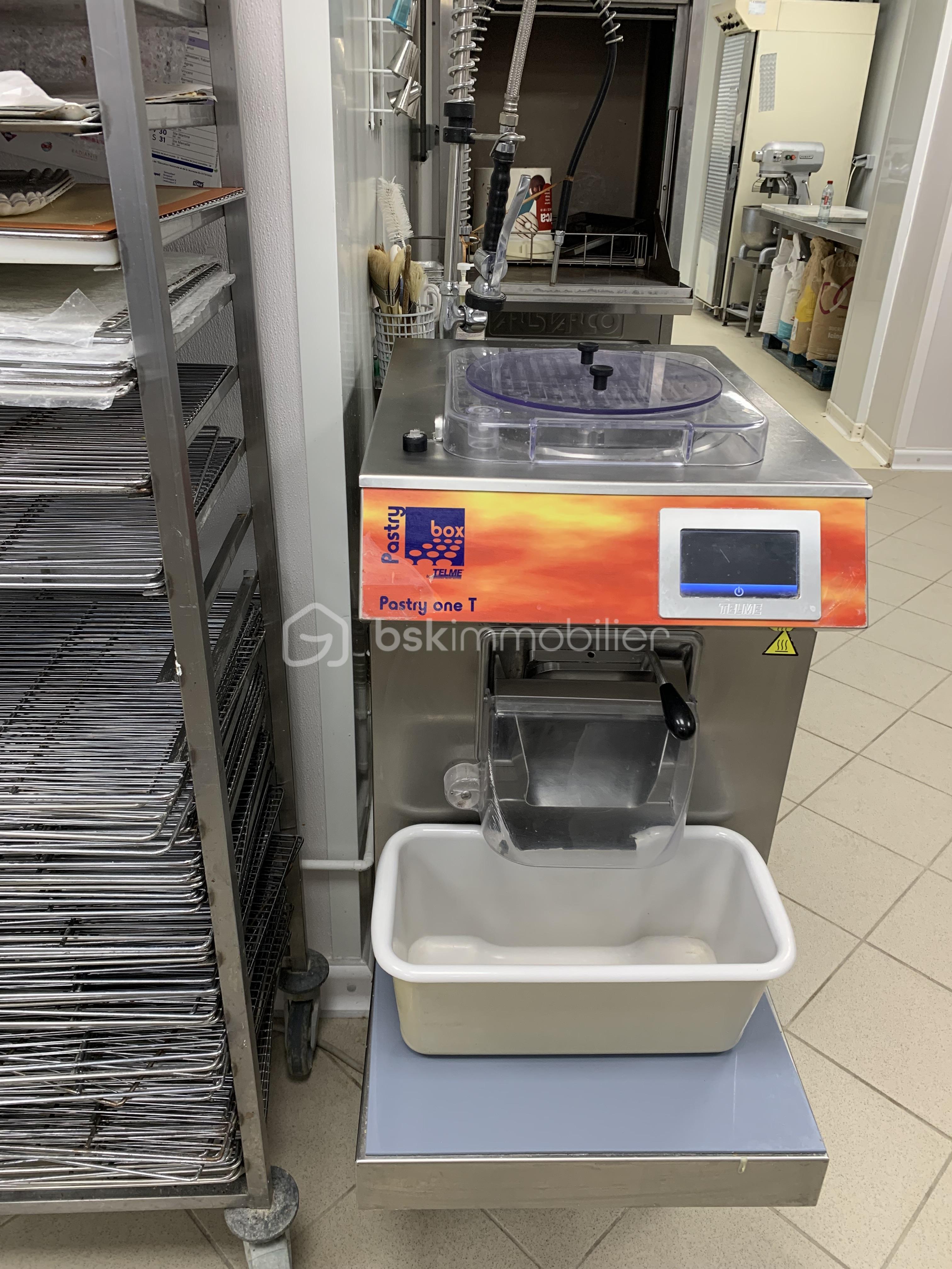 Fonds de commerce - IMG_2023.jpeg