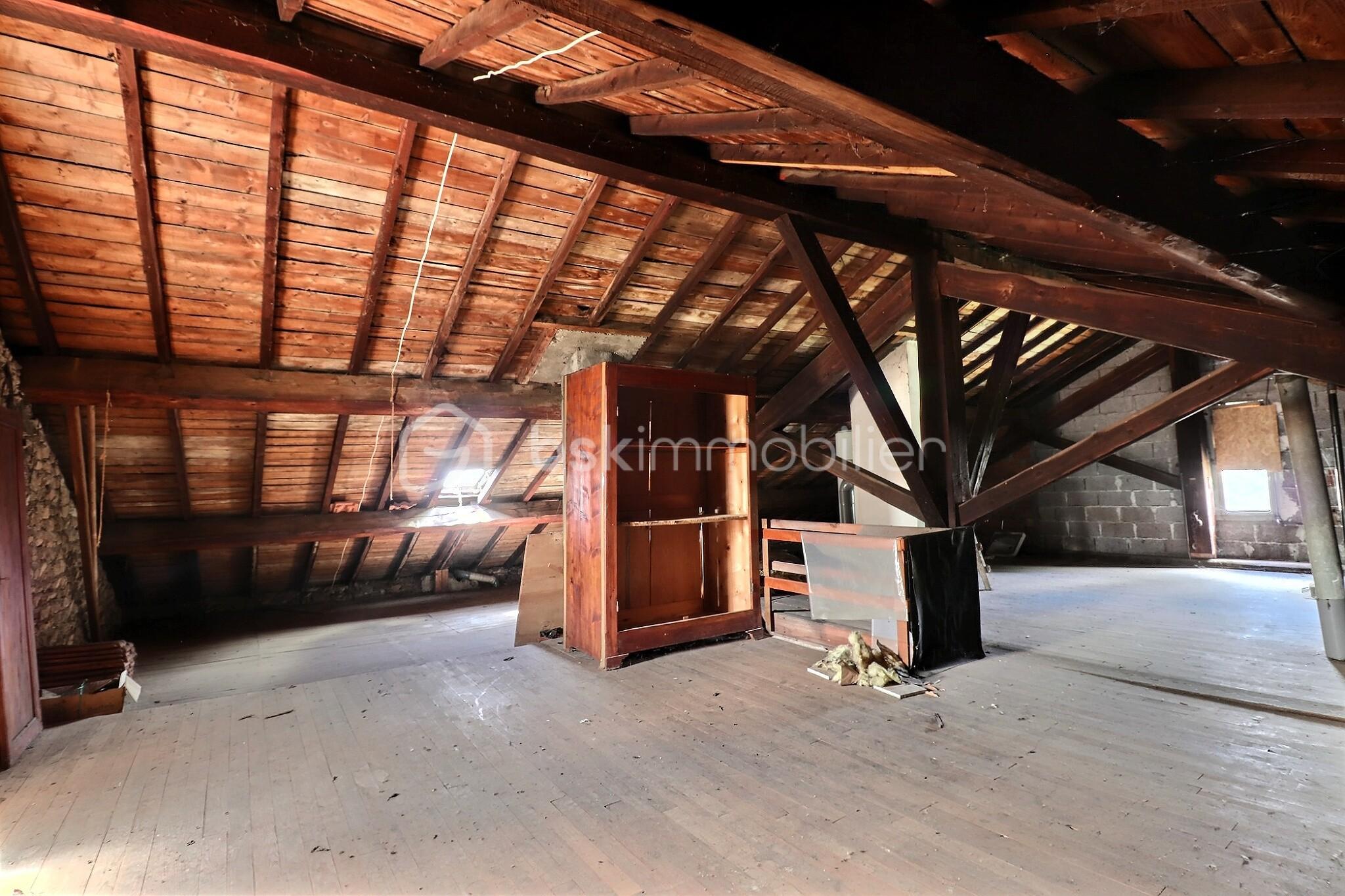 Maison de ville de 196,45 m² - 0_0016.jpg