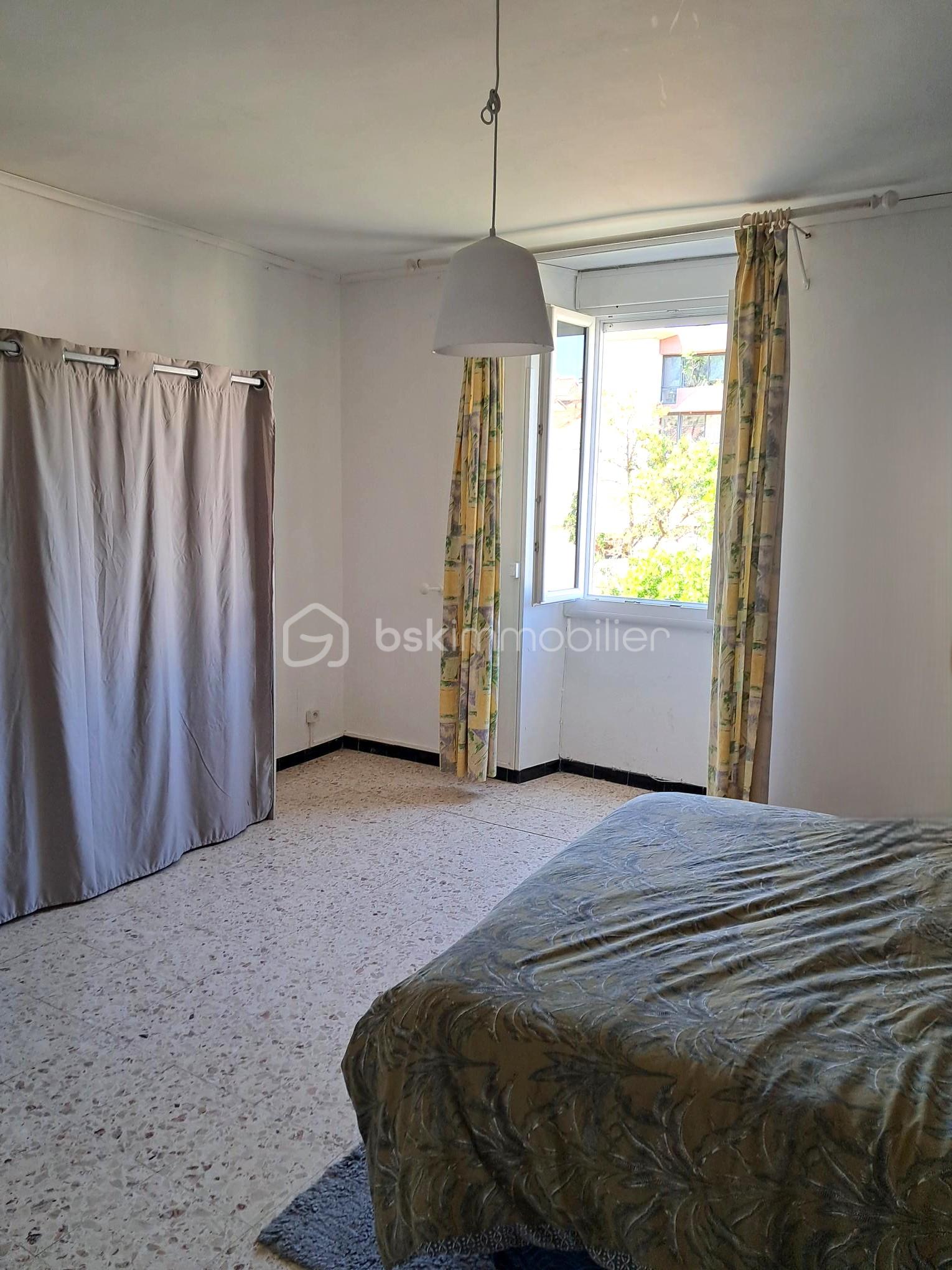 Maison ancienne de 180 m² - 8c-chambre.jpg