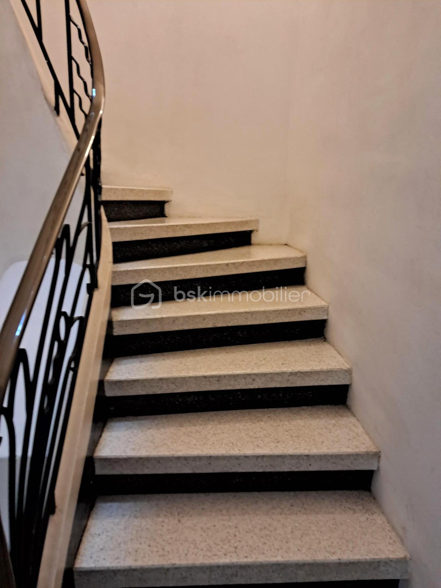 Maison ancienne de 180 m² - 5d-couloir.jpg