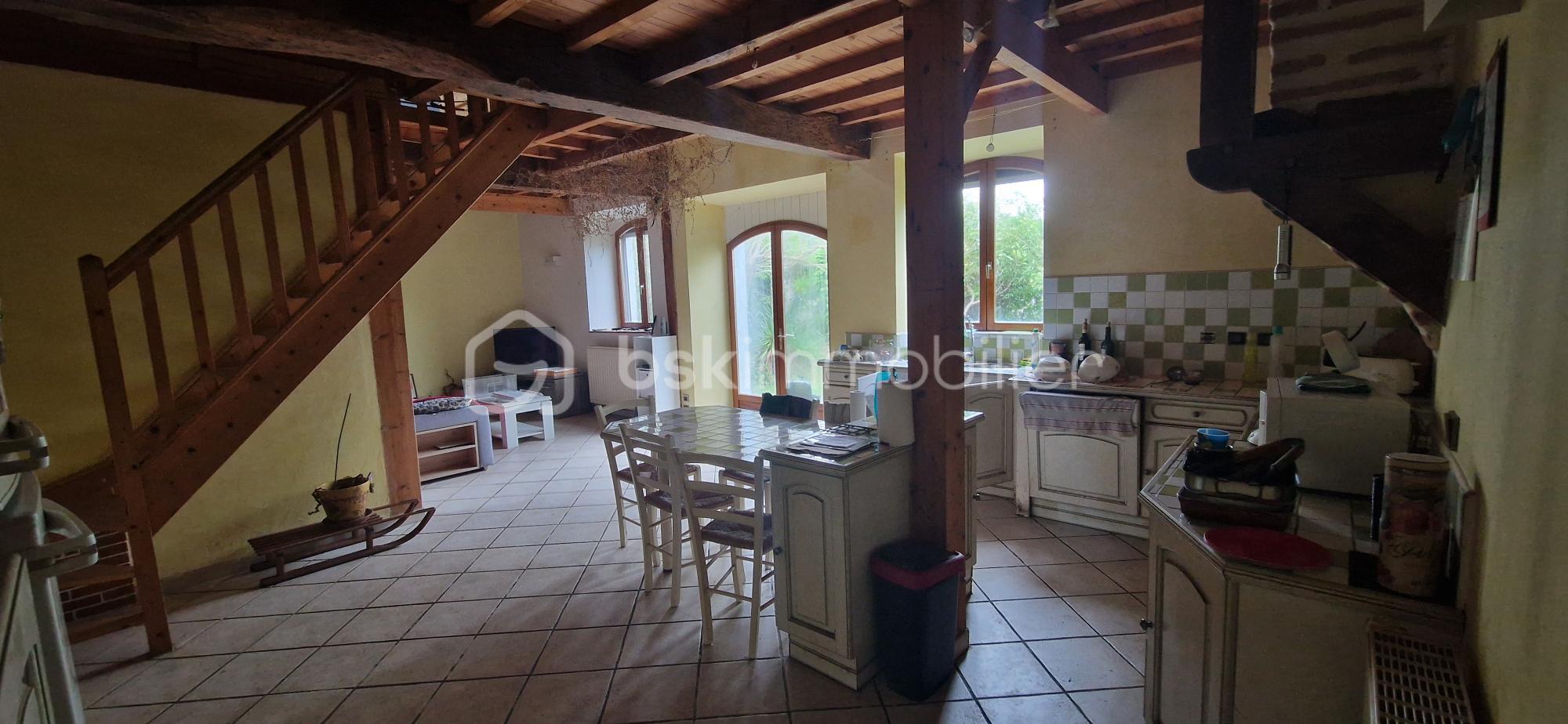 Corps de ferme de 85 m² - 20240526_154608.jpg