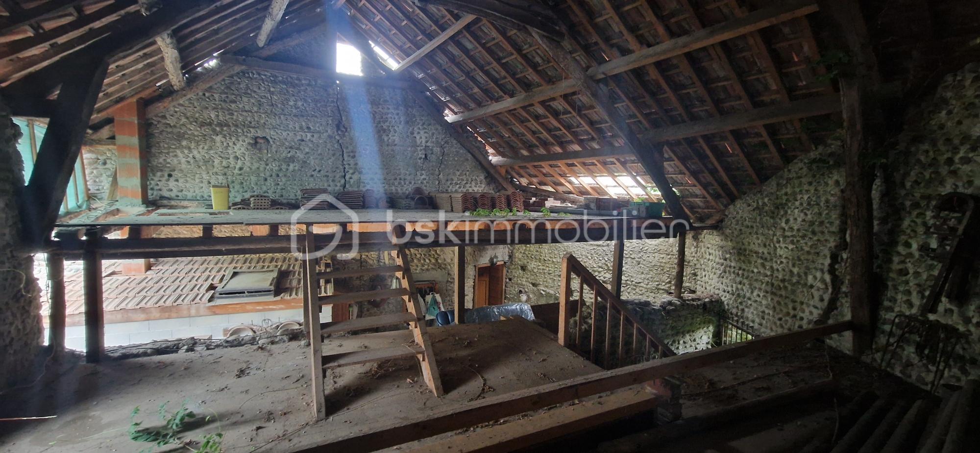 Corps de ferme de 85 m² - 20240526_154409.jpg