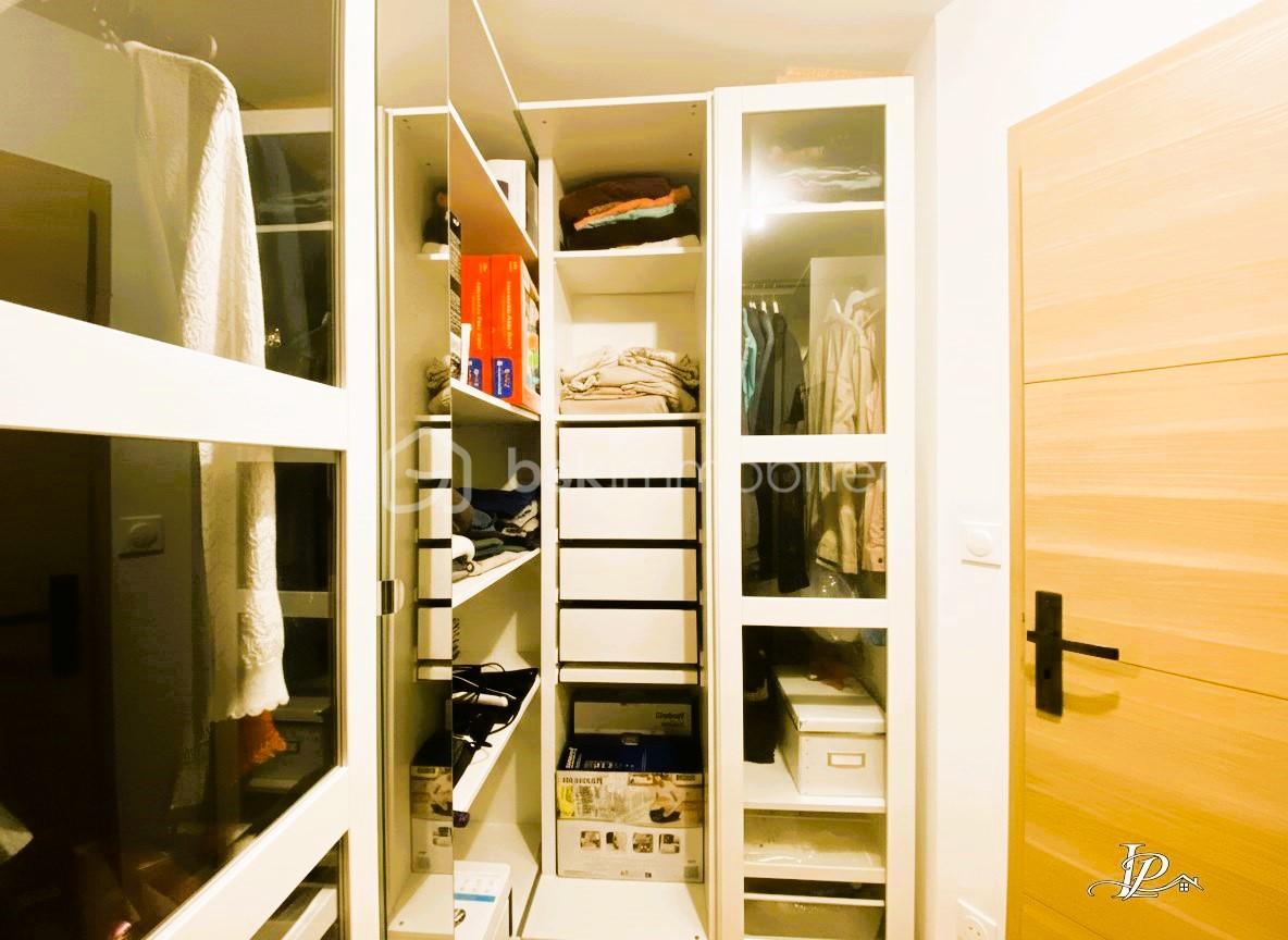 DRESSING2.jpg