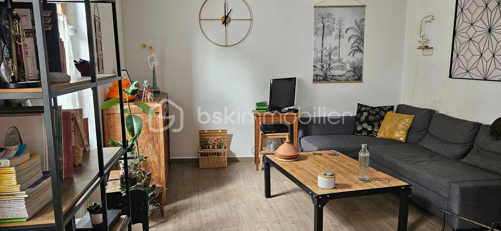Maison de ville de 97 m² - IMG-20240426-WA0027.jpg