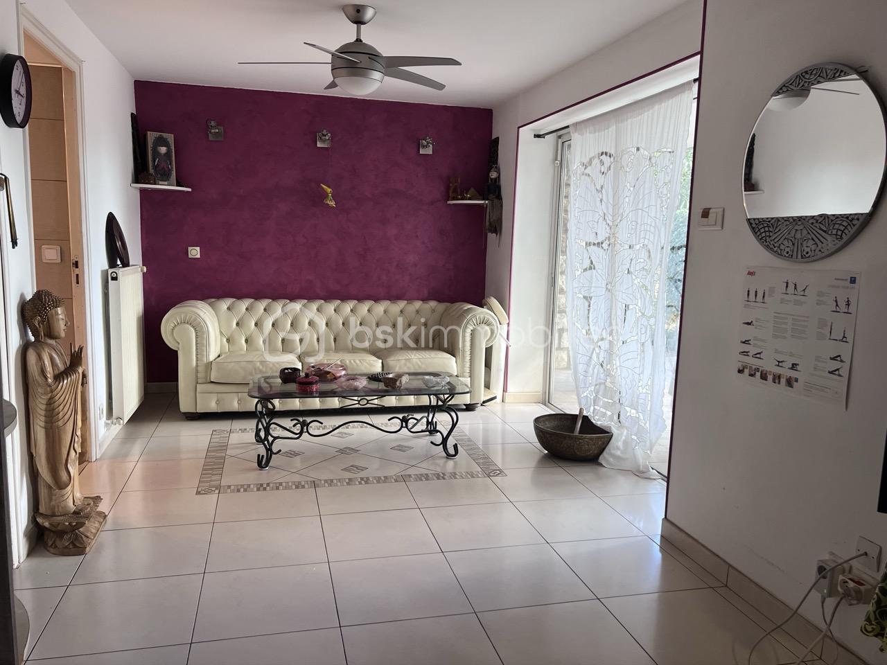 Maison de 153 m² - salon1.jpeg