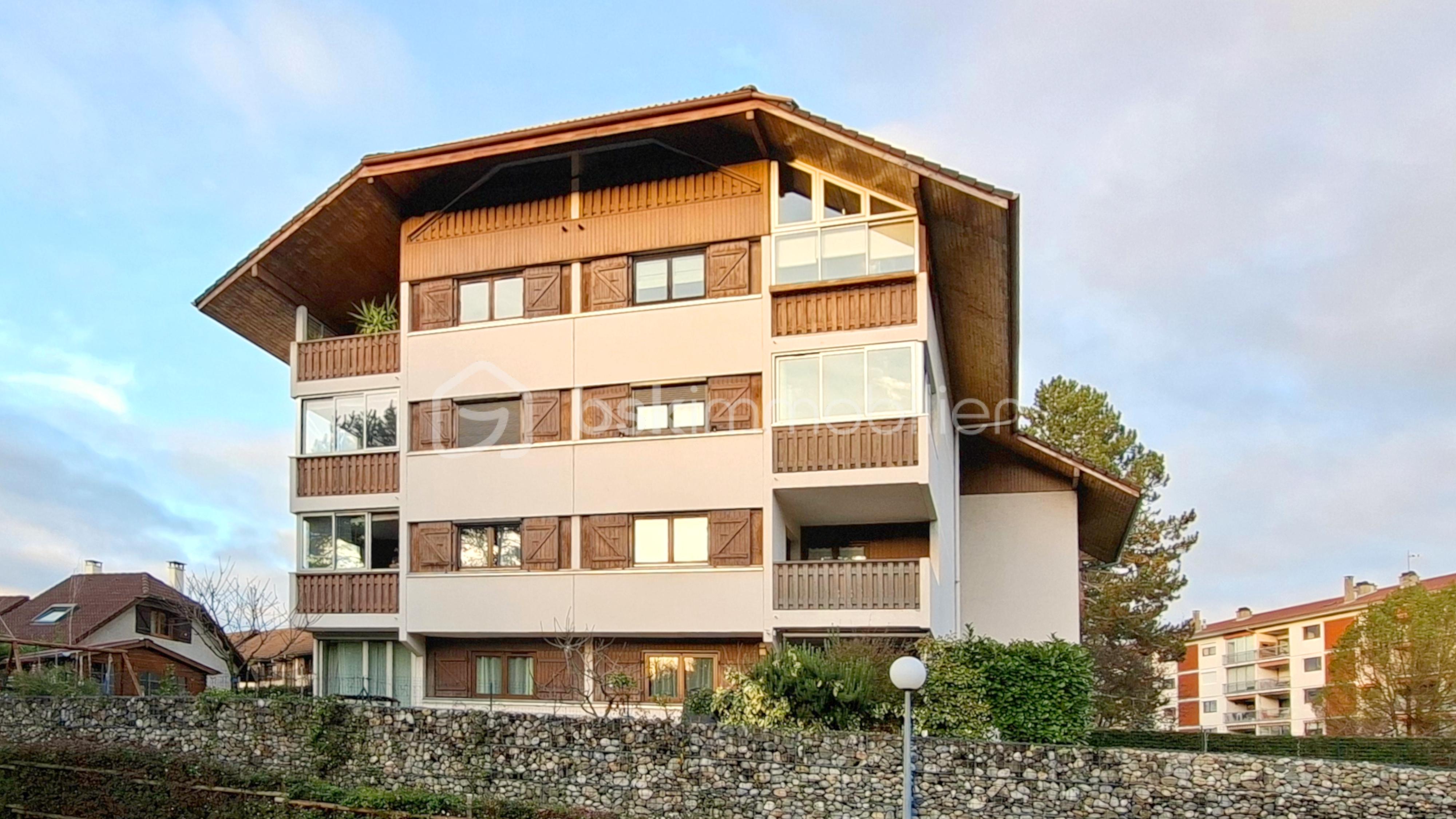 Appartement de 105,98 m² - exter.jpg