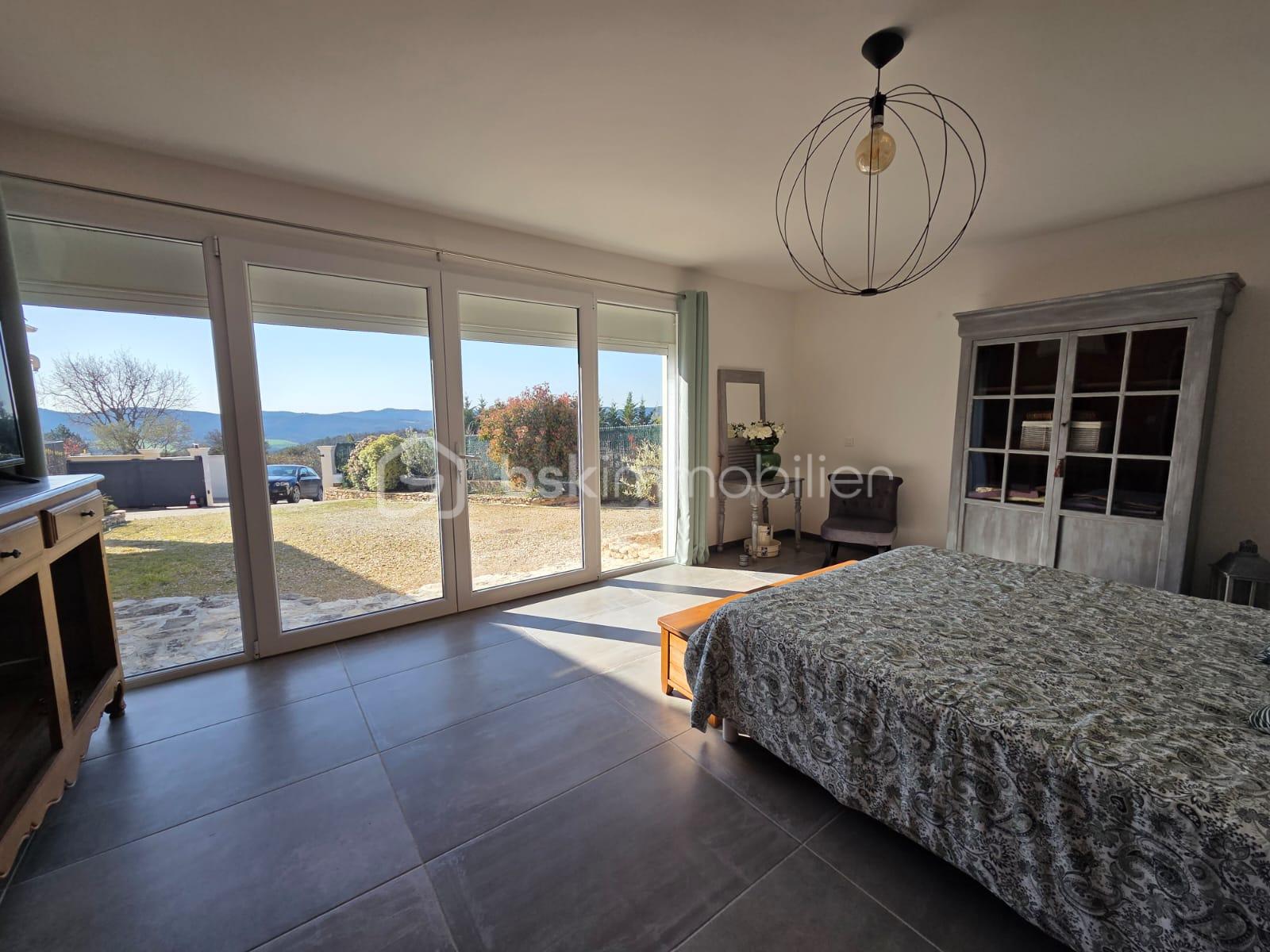 WhatsApp Image 2026-03-31 at 15.21.35 (10).jpeg