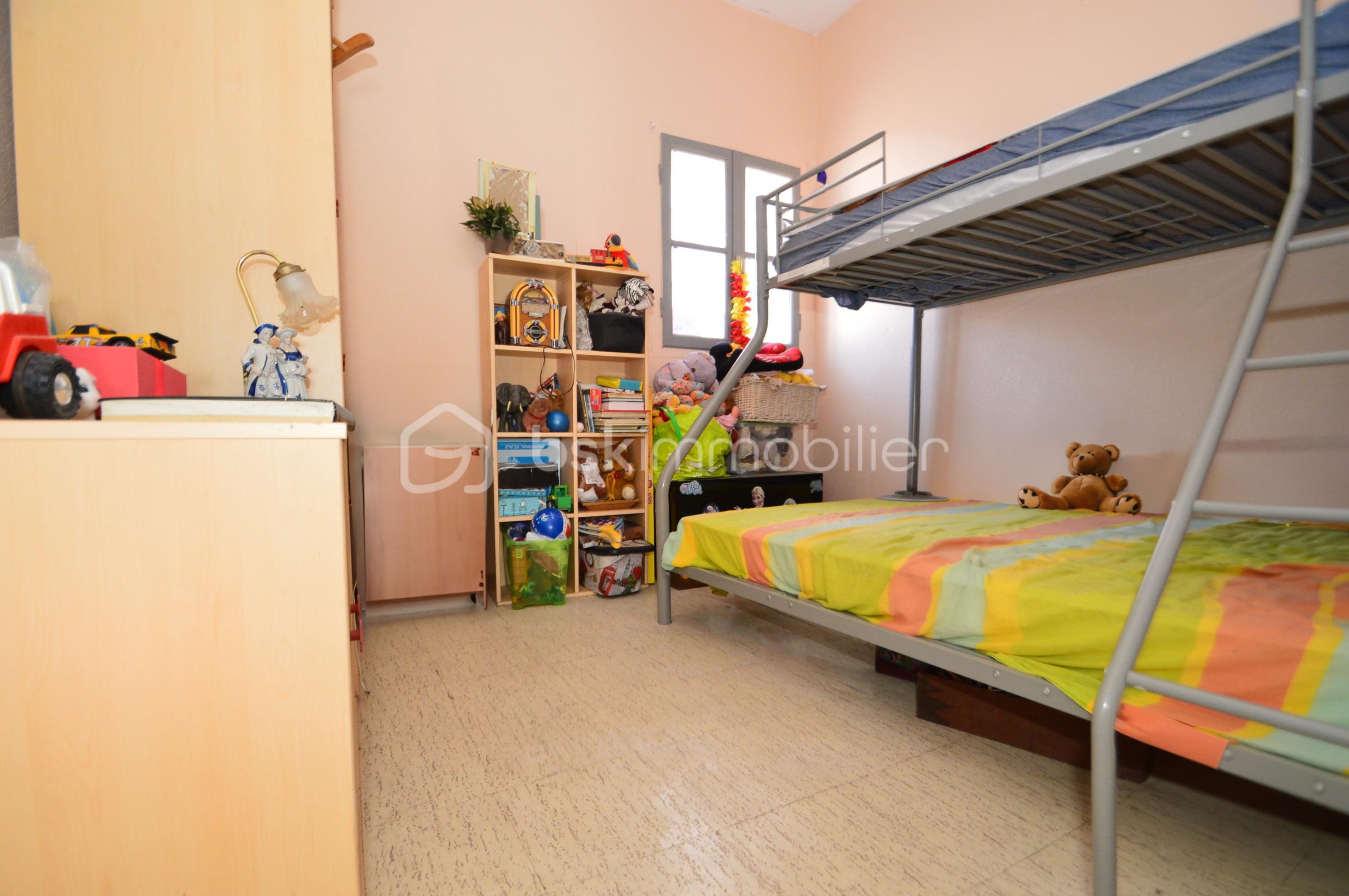 Maison de ville de 93 m² - chambre enfant - 1 copie.jpg