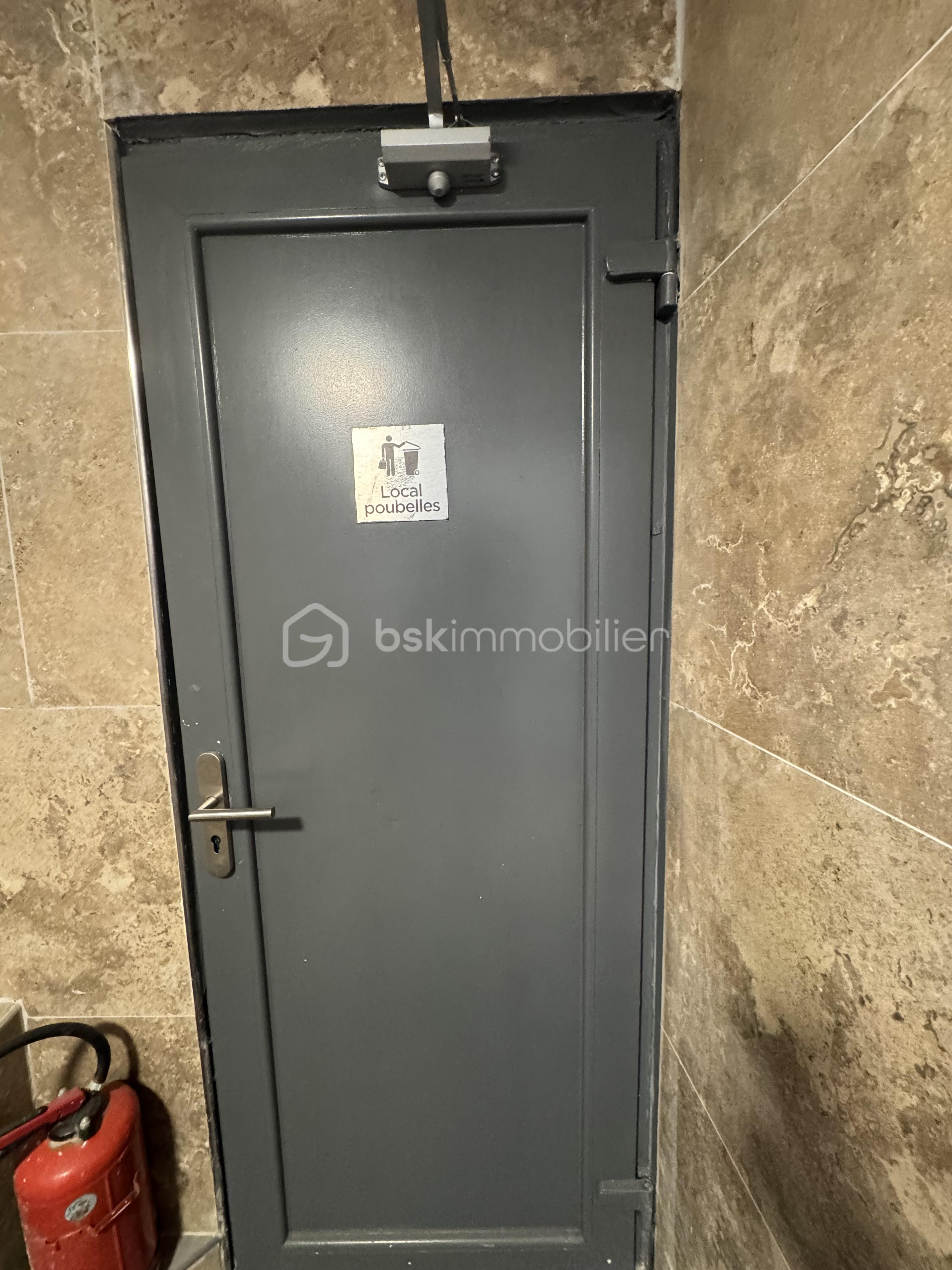 Immeuble de 320 m² - IMG_3571.jpeg