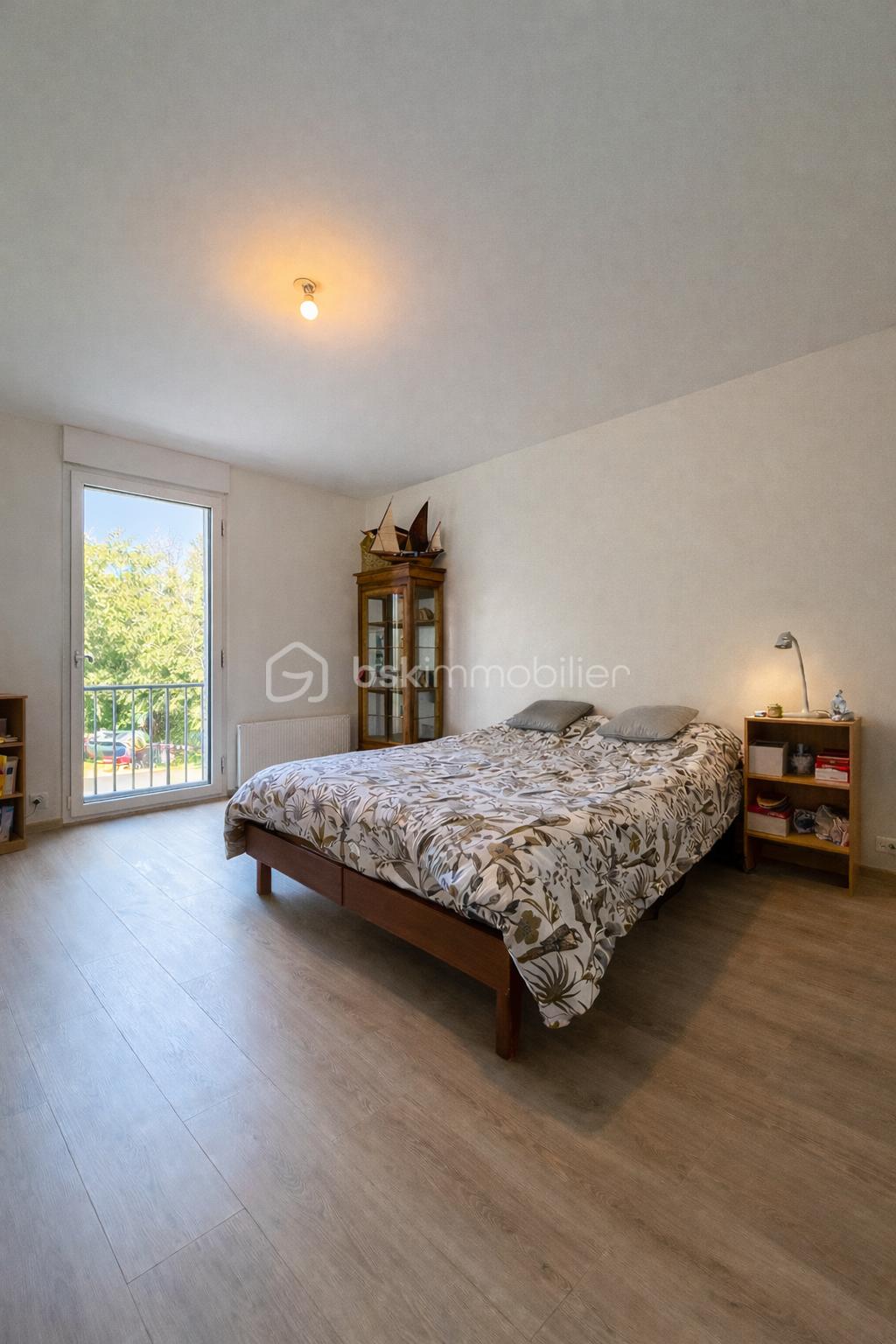 chambre sur rue .png