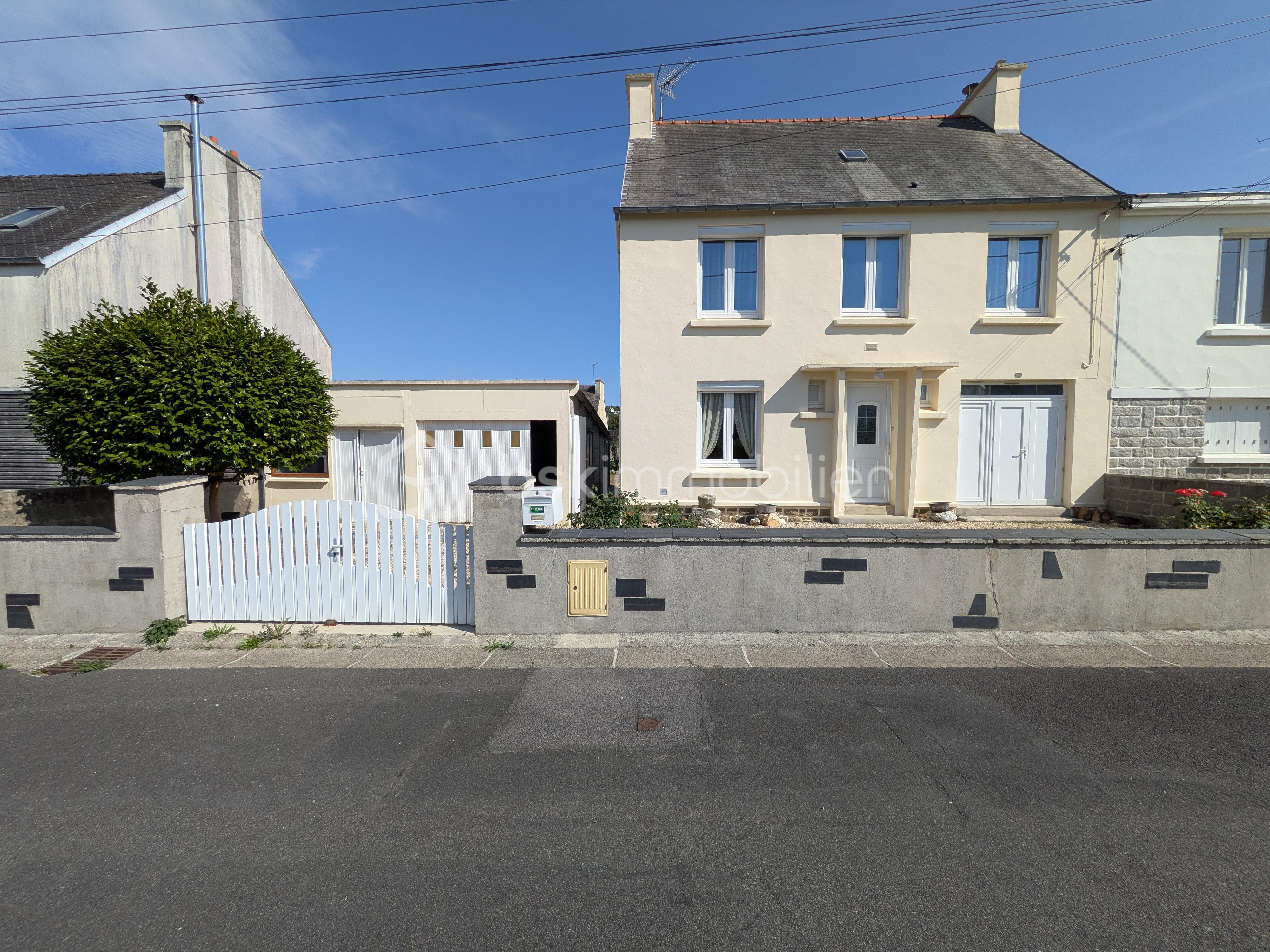 devant maison.jpg