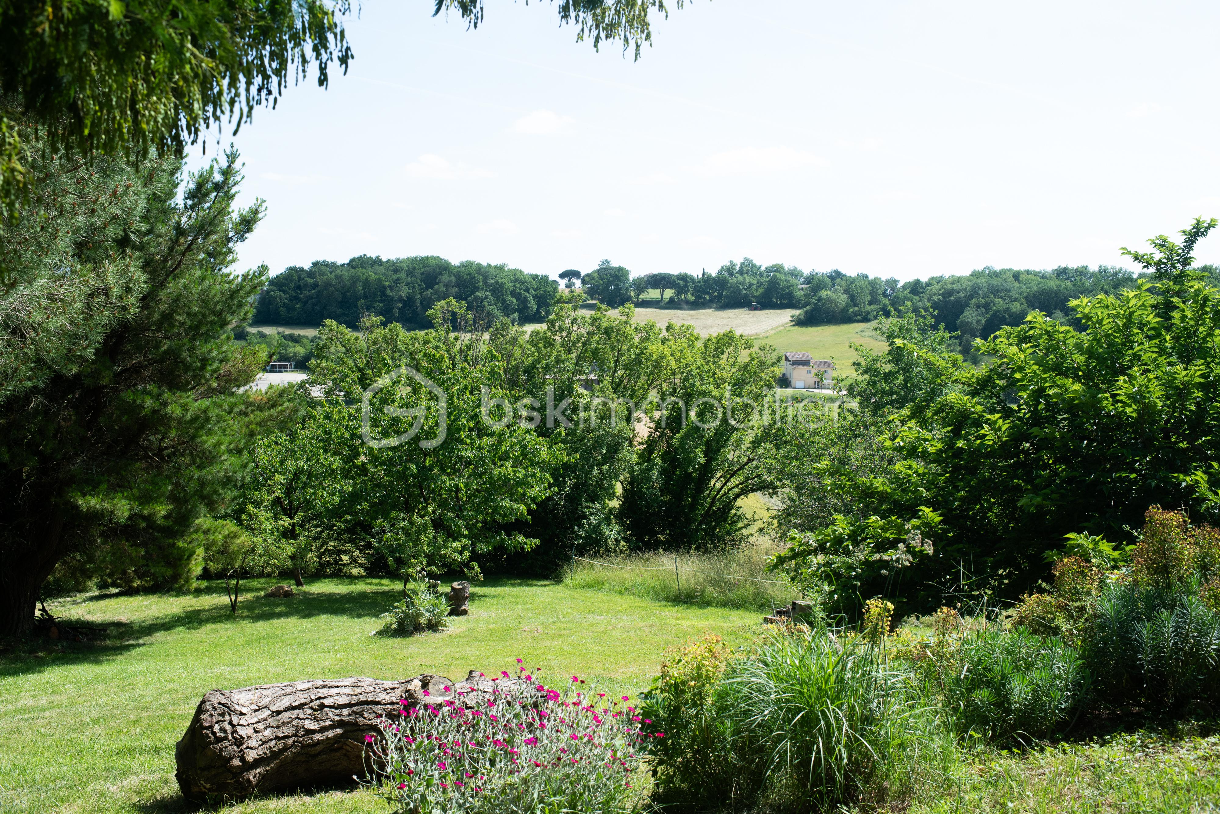 Maison contemporaine de 121 m² - VENTE MAISON ST MARTIN 32-28.jpg